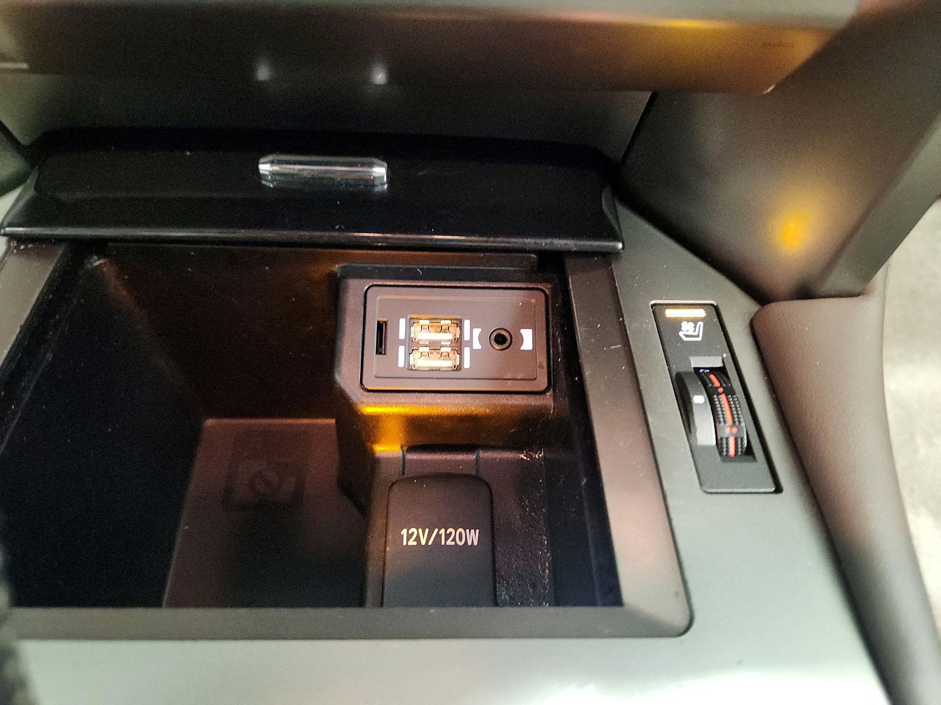 Thumbnail: 2018 Lexus GX - 19