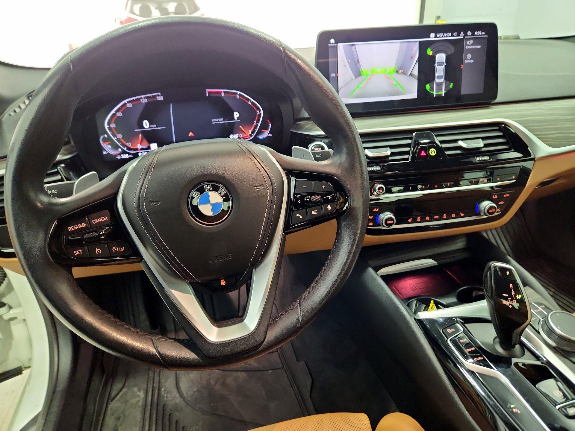 Thumbnail: 2022 BMW 5 Series - 9