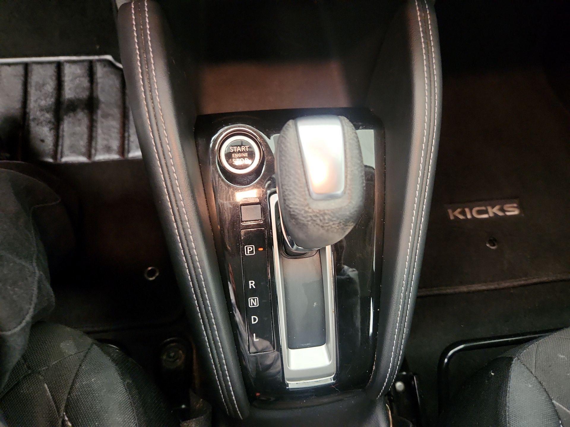 Thumbnail: 2019 Nissan Kicks - 15