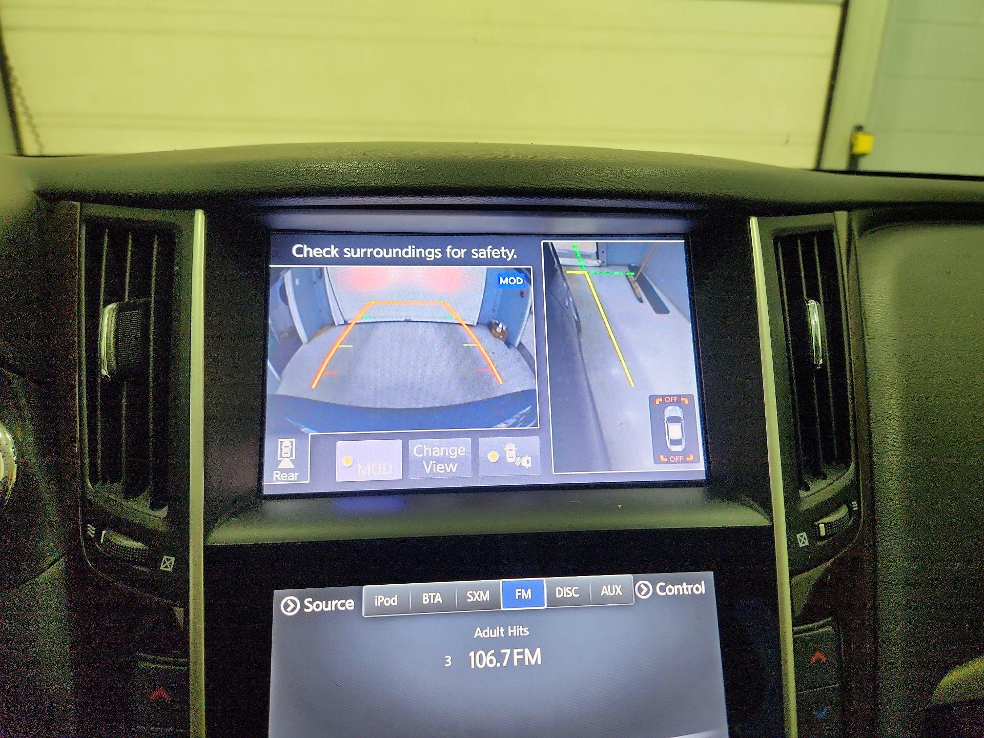 Thumbnail: 2016 INFINITI Q50 - 14