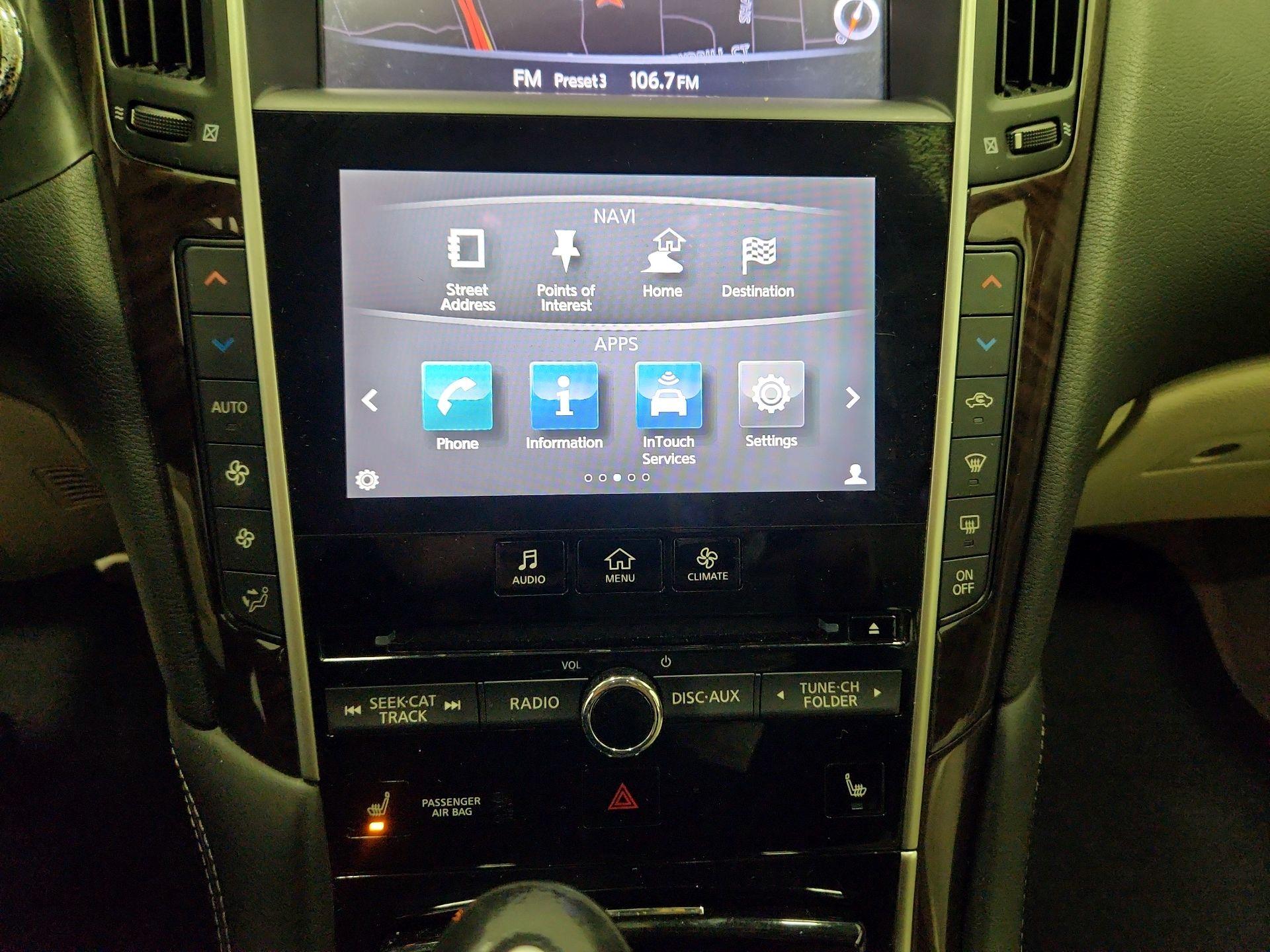 Thumbnail: 2016 INFINITI Q50 - 16