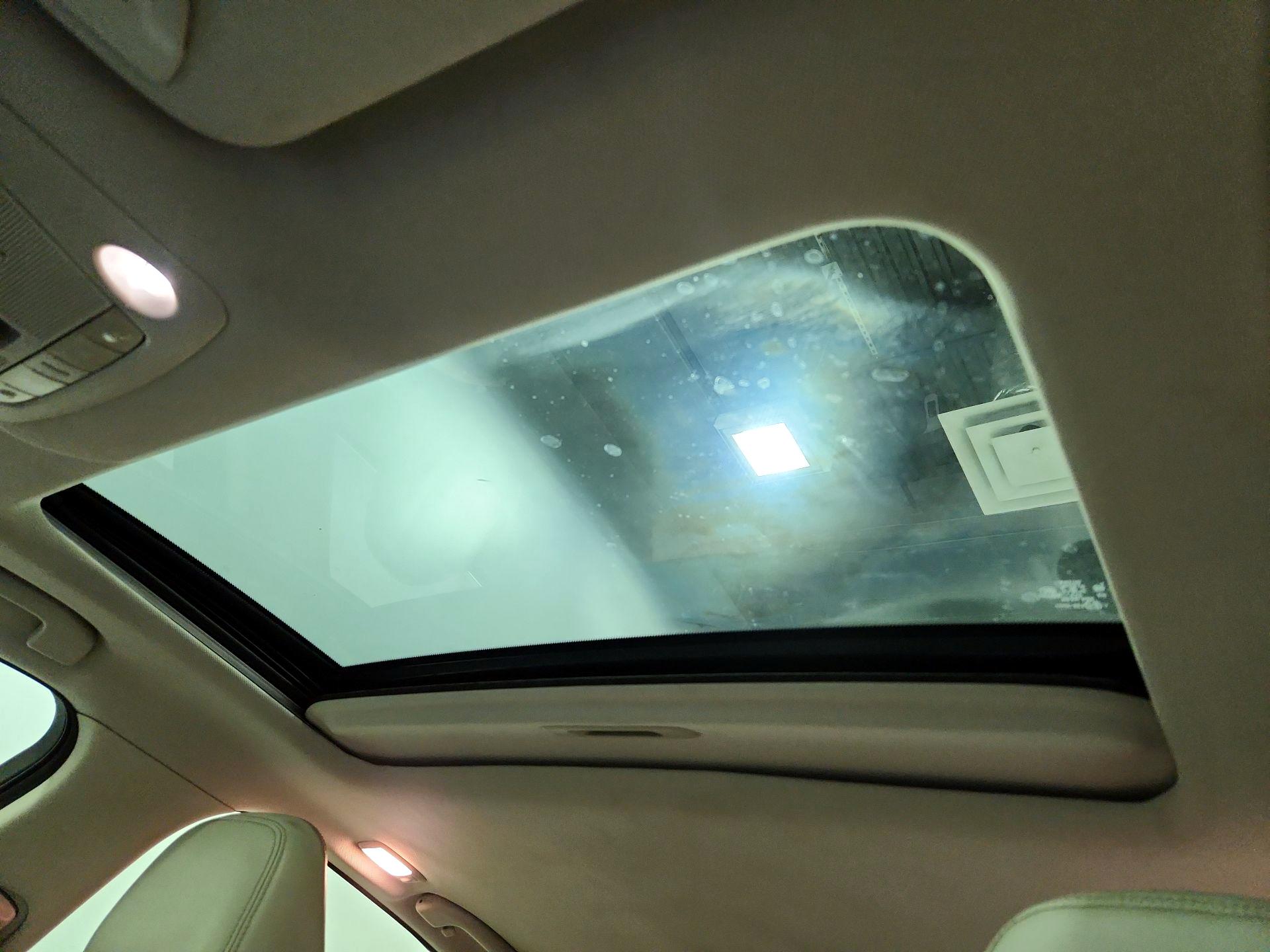 Thumbnail: 2016 INFINITI Q50 - 19