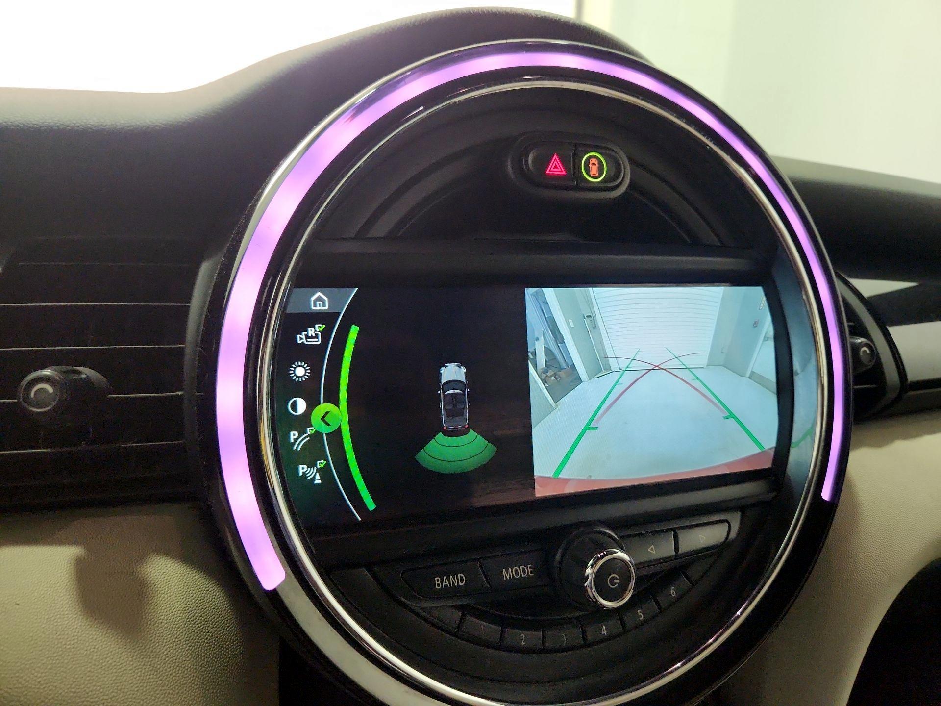 Thumbnail: 2019 MINI Cooper - 15