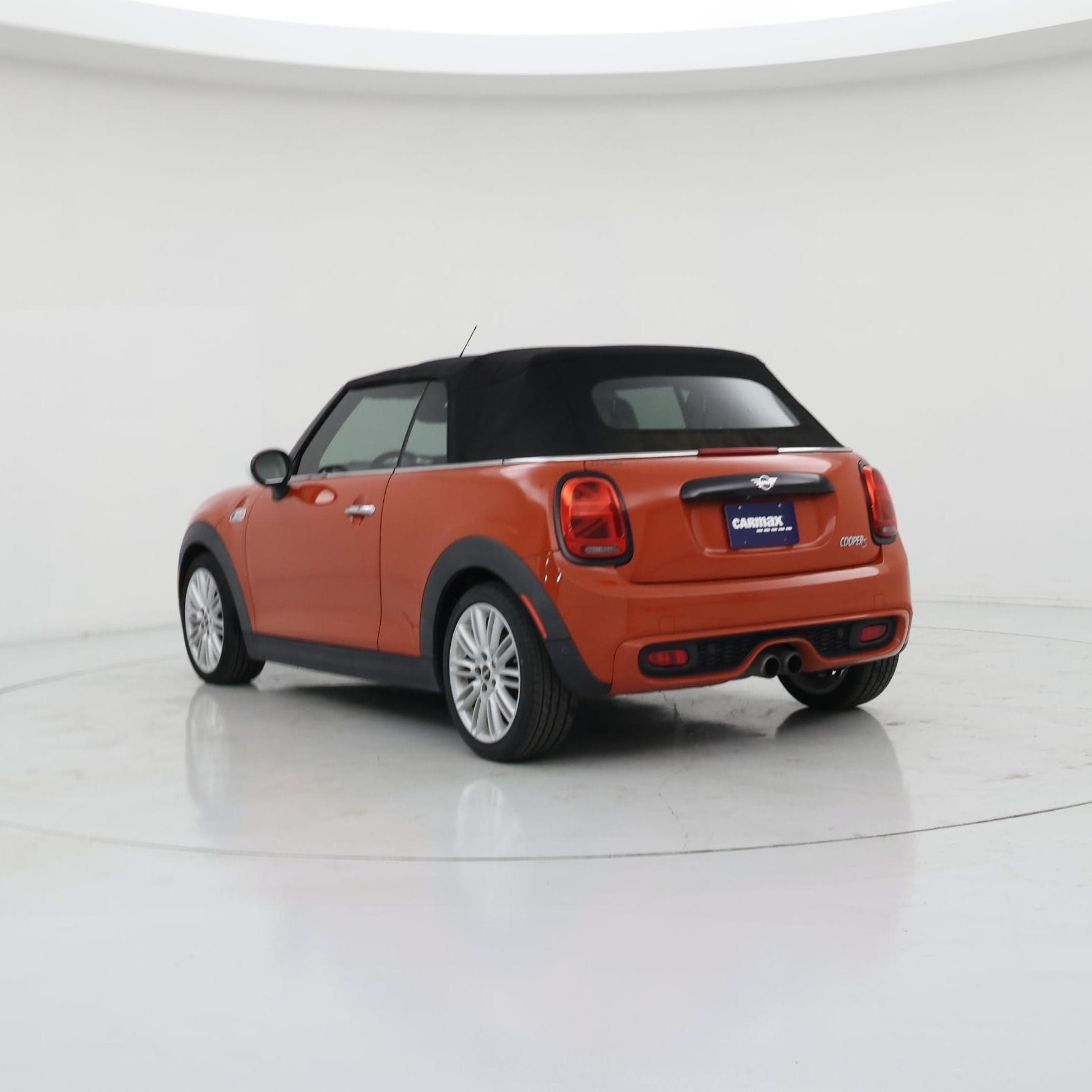 Thumbnail: 2019 MINI Cooper - 2