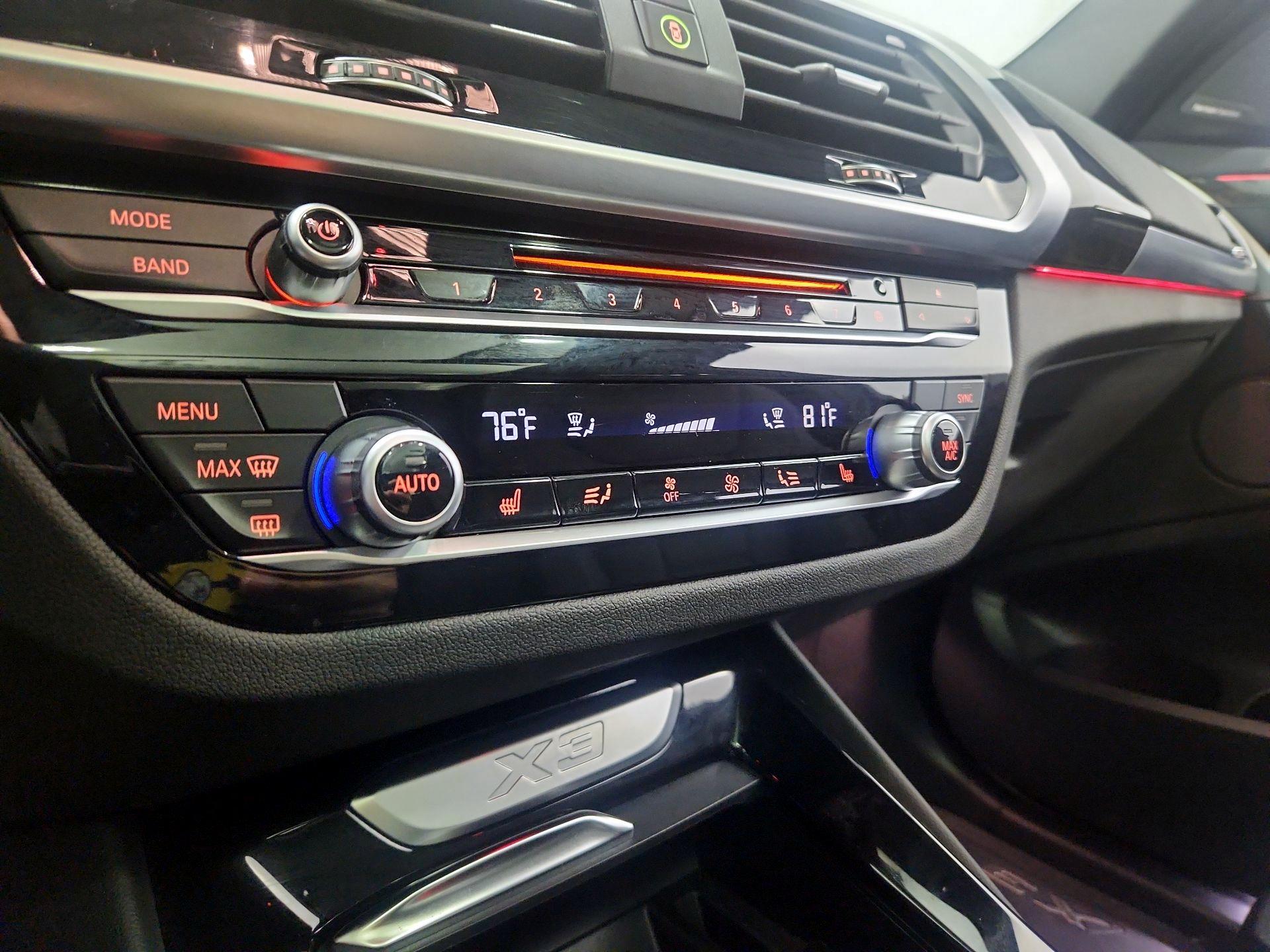 Thumbnail: 2019 BMW X3 - 17