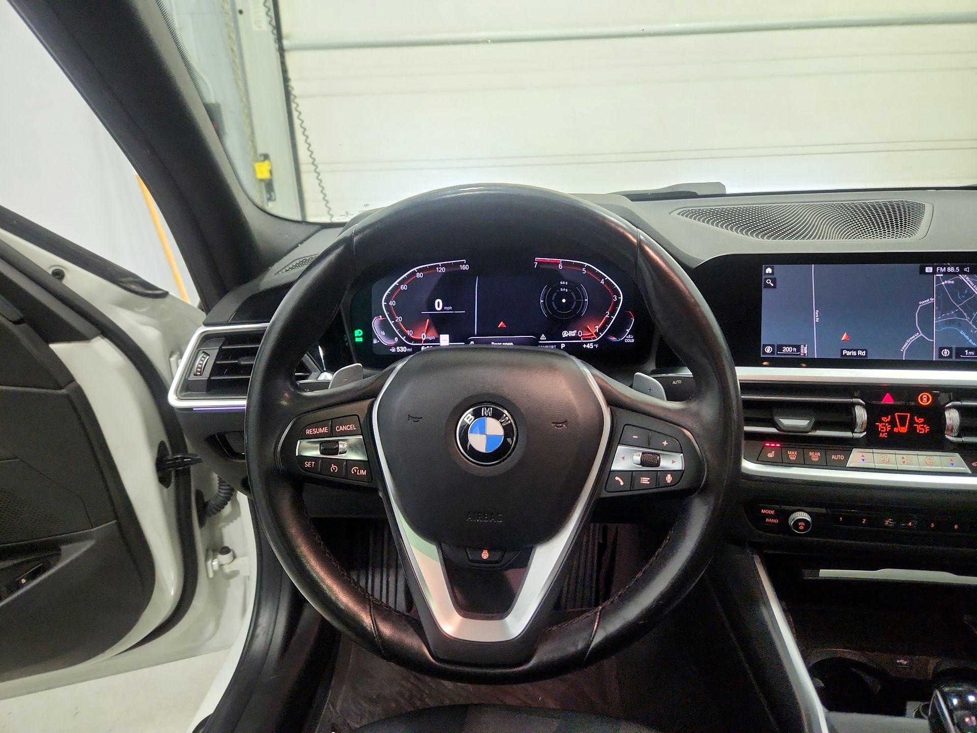 Thumbnail: 2021 BMW 3 Series - 10