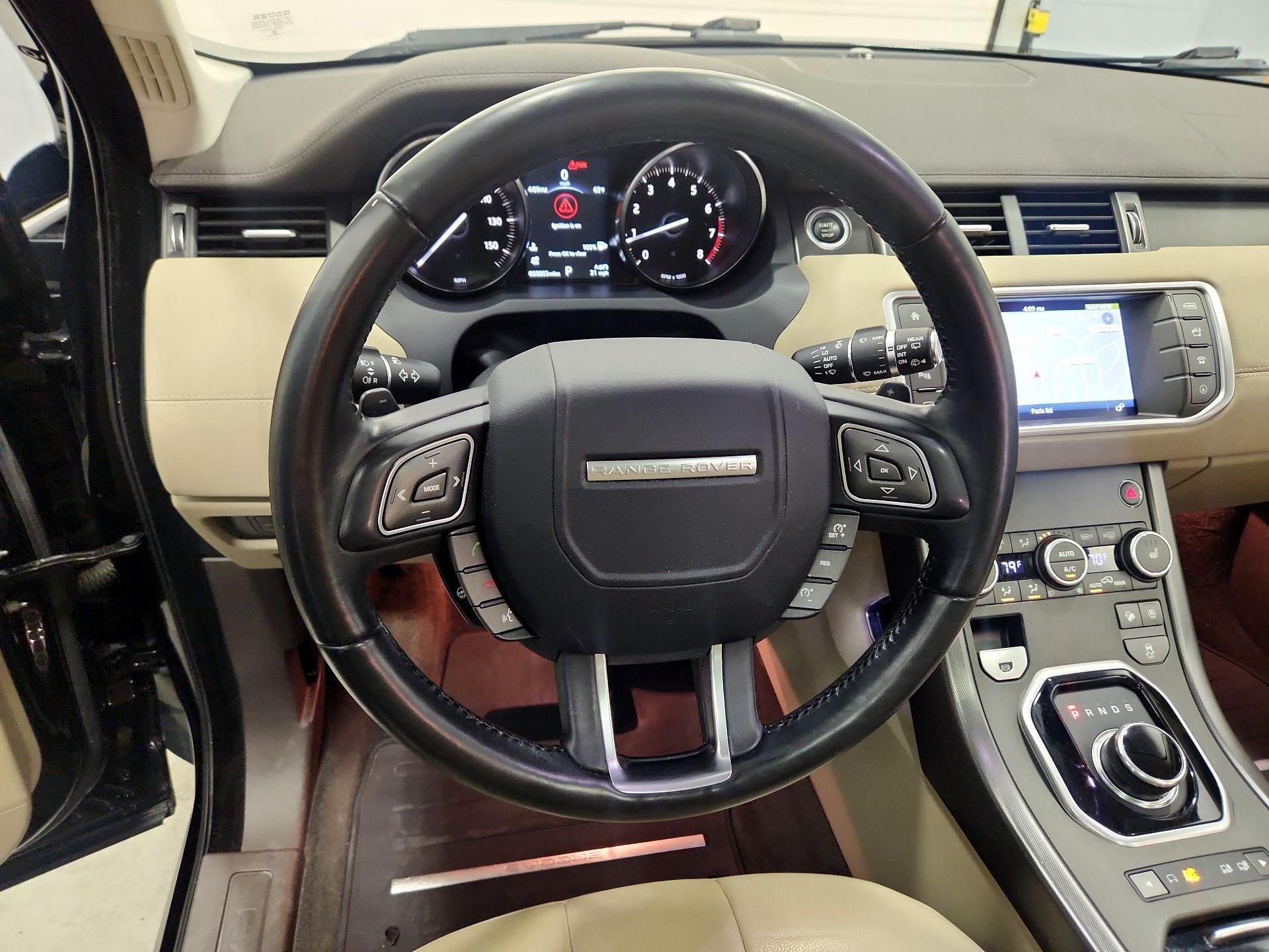 Thumbnail: 2018 Land Rover Range Rover Evoque - 10