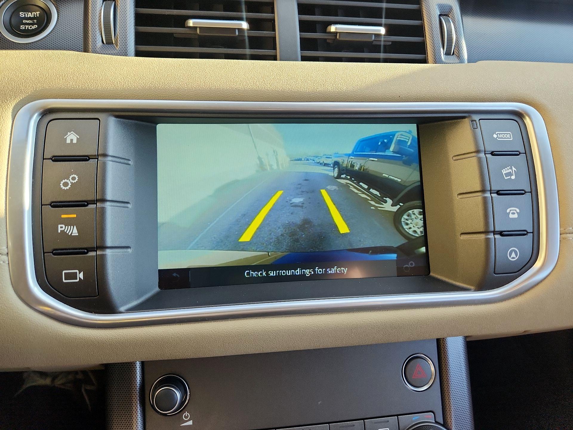 Thumbnail: 2018 Land Rover Range Rover Evoque - 15