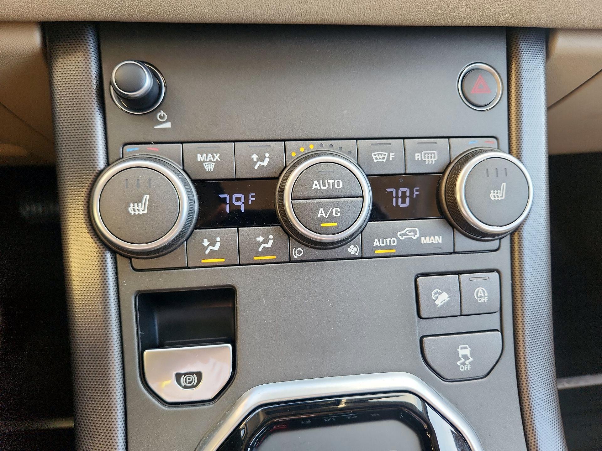 Thumbnail: 2018 Land Rover Range Rover Evoque - 17