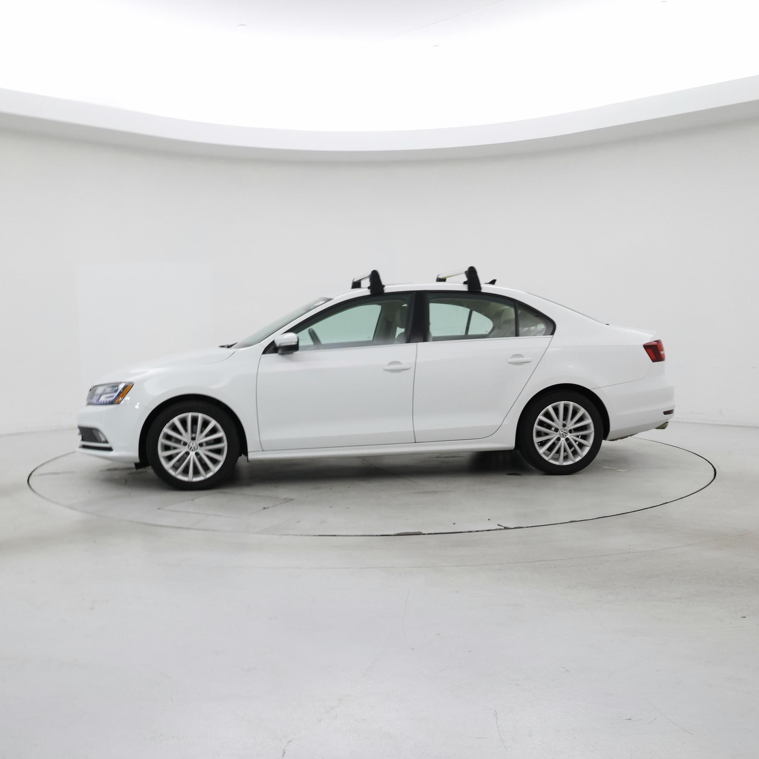 Thumbnail: 2016 Volkswagen Jetta - 3