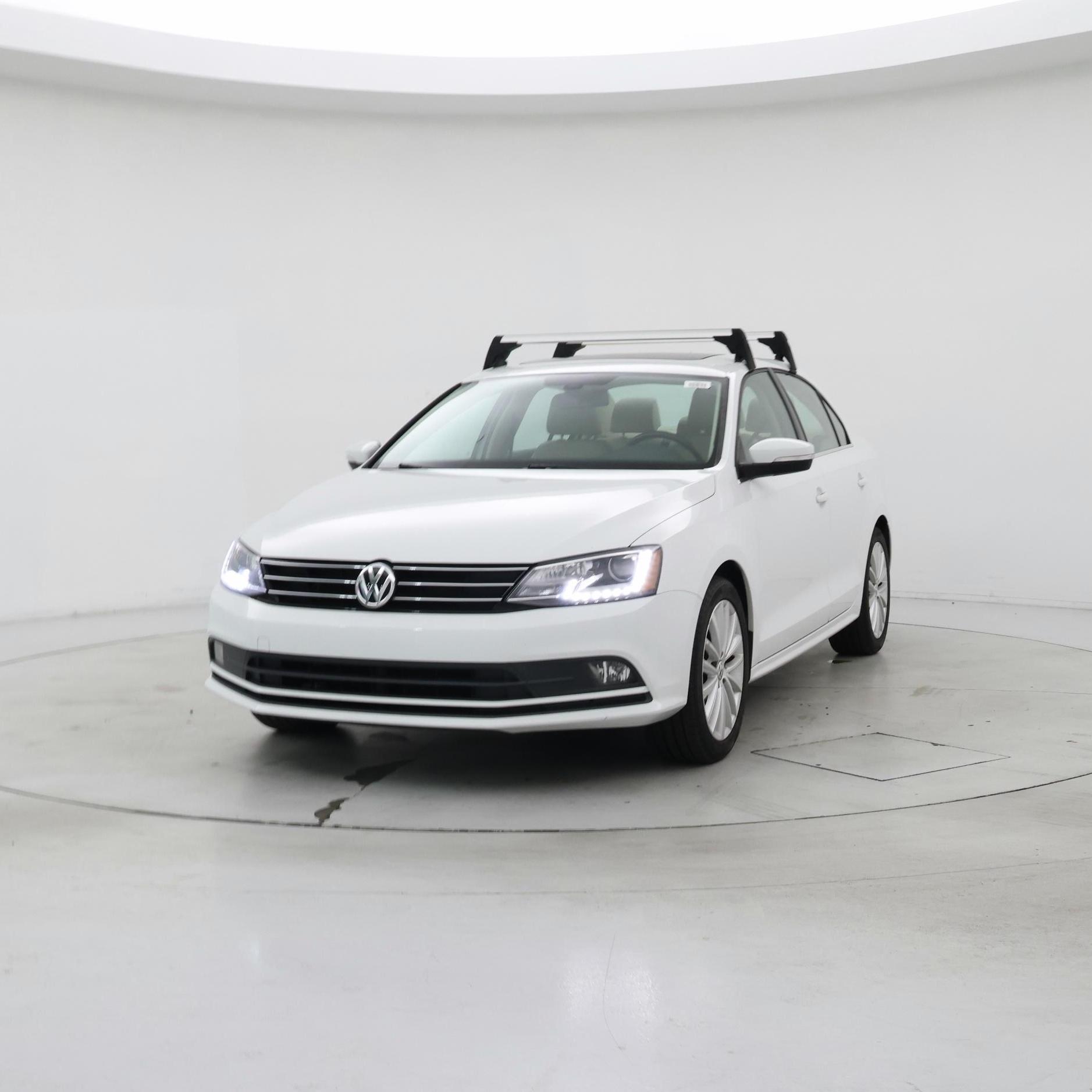 Thumbnail: 2016 Volkswagen Jetta - 4