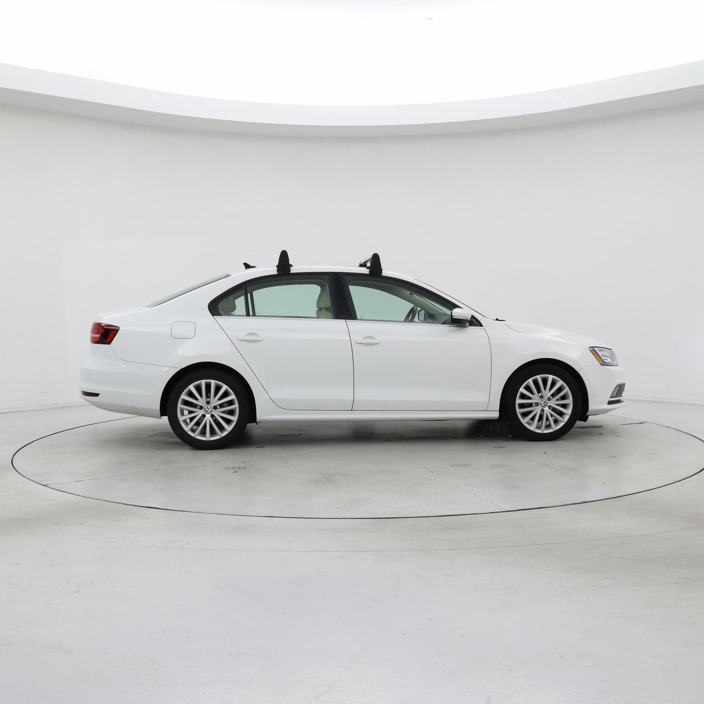 Thumbnail: 2016 Volkswagen Jetta - 7