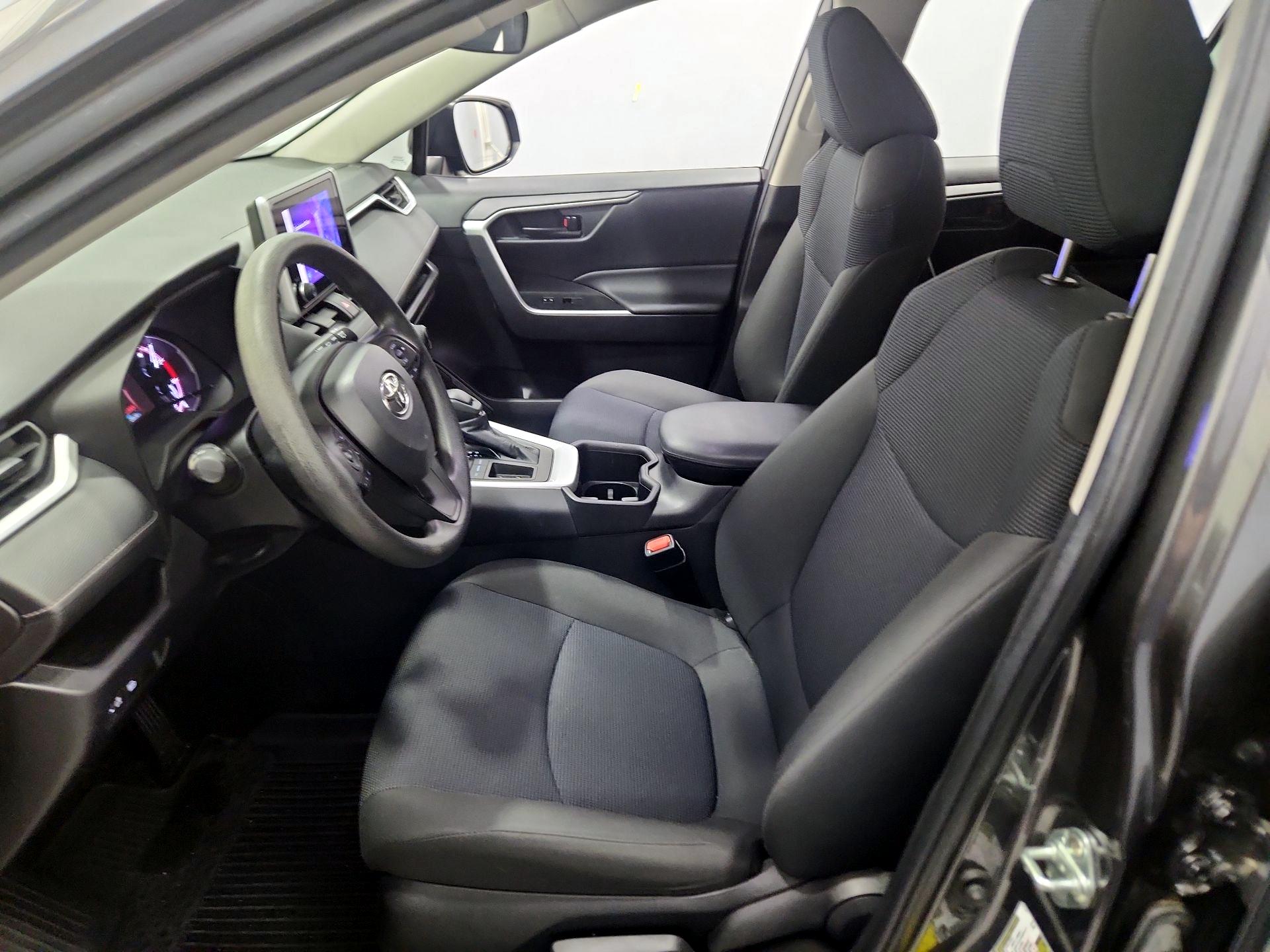 Thumbnail: 2023 Toyota RAV4 - 11