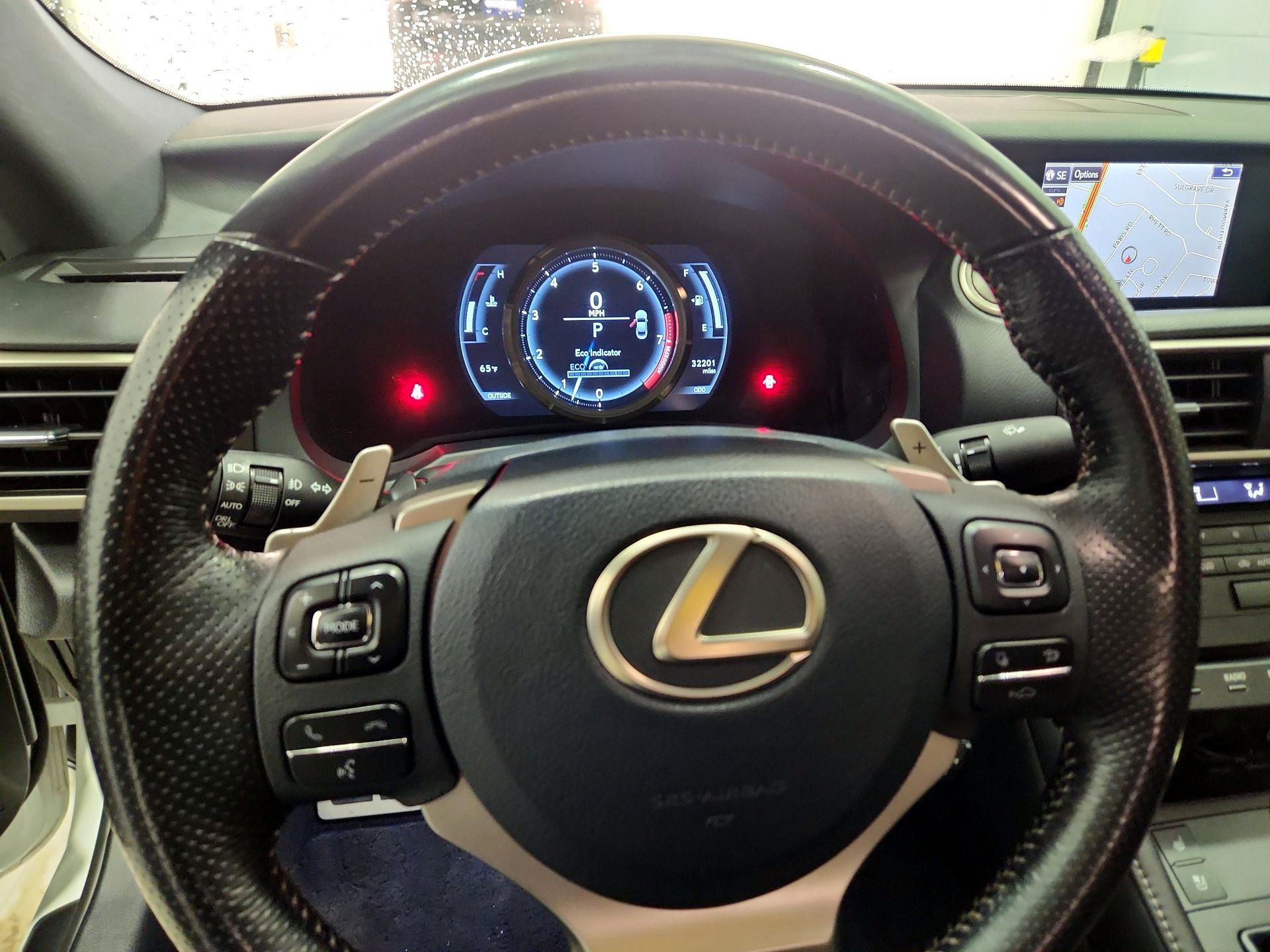 Thumbnail: 2017 Lexus RC - 10