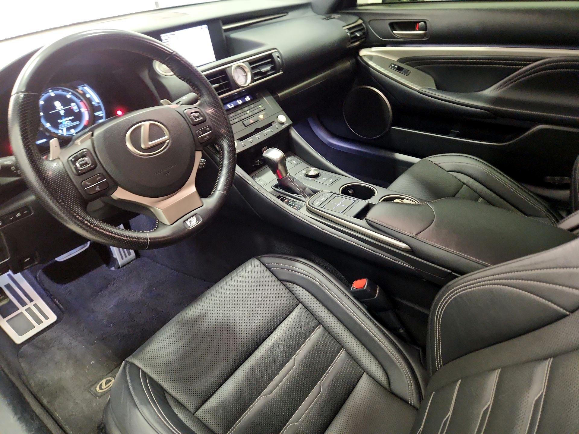 Thumbnail: 2017 Lexus RC - 11