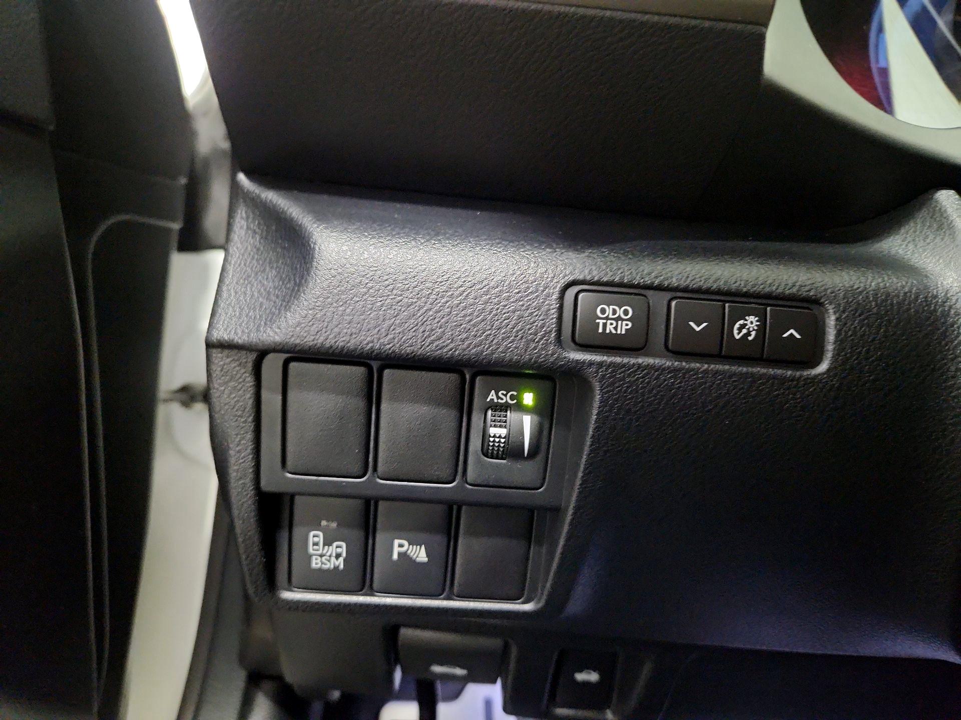 Thumbnail: 2017 Lexus RC - 13