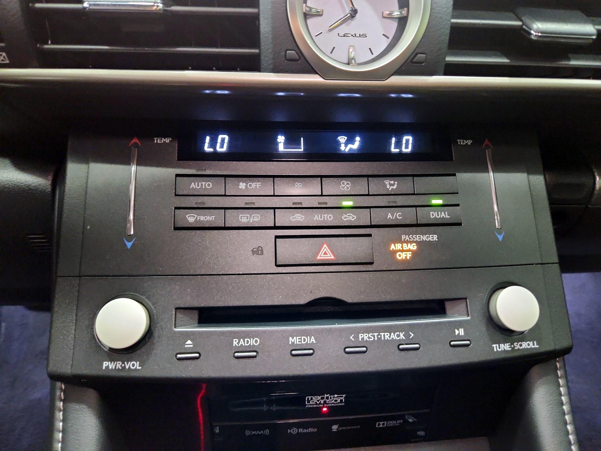 Thumbnail: 2017 Lexus RC - 16