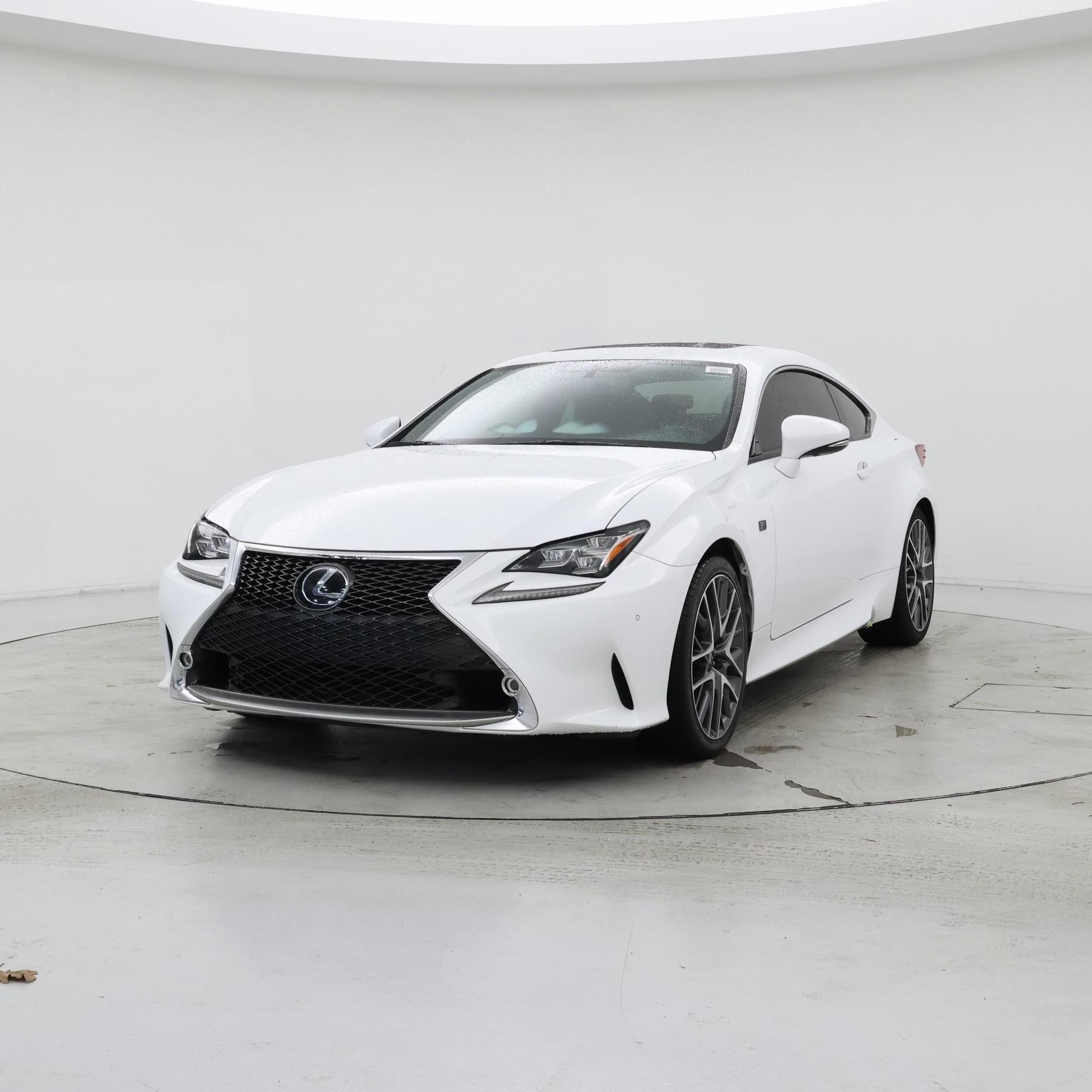 Thumbnail: 2017 Lexus RC - 4