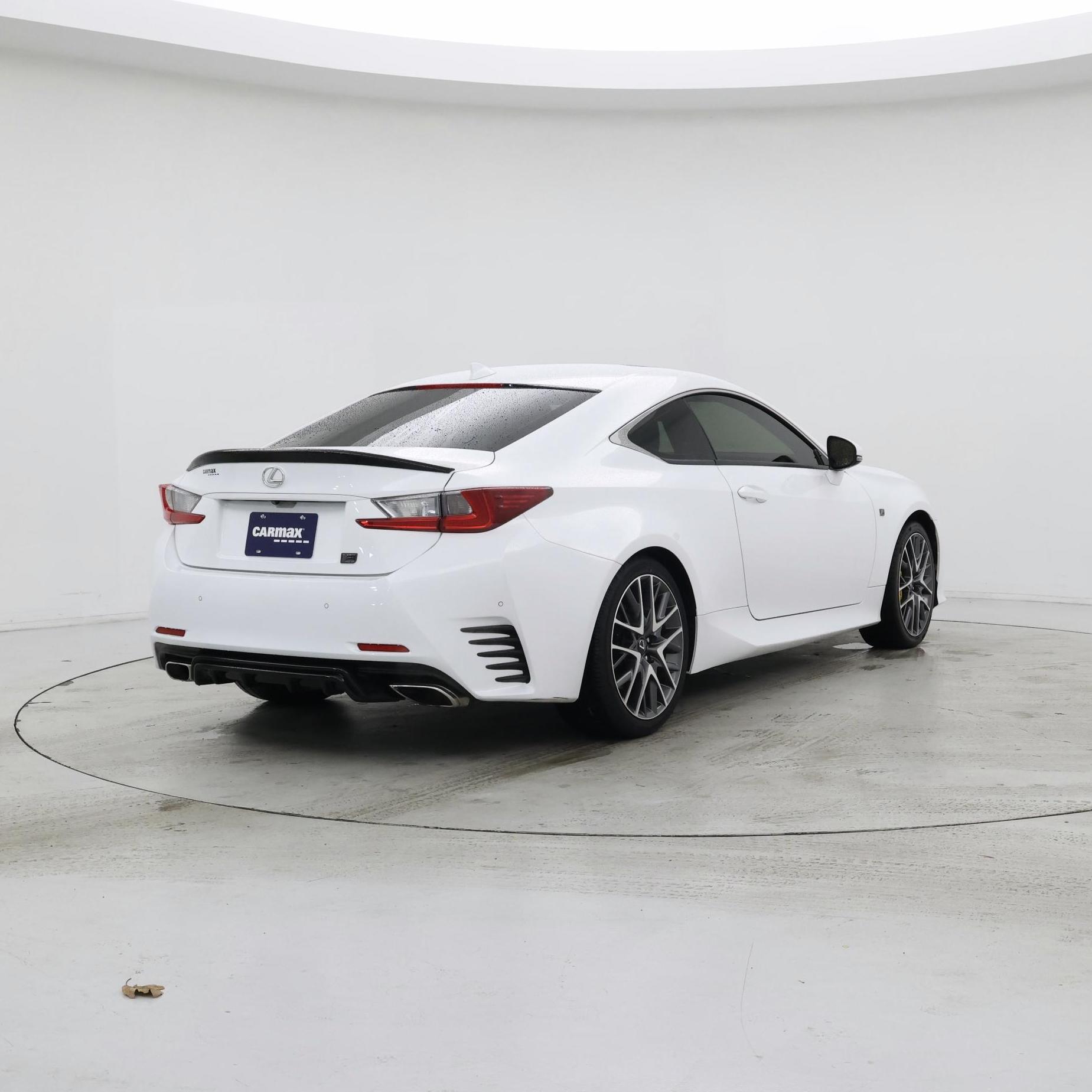 Thumbnail: 2017 Lexus RC - 8
