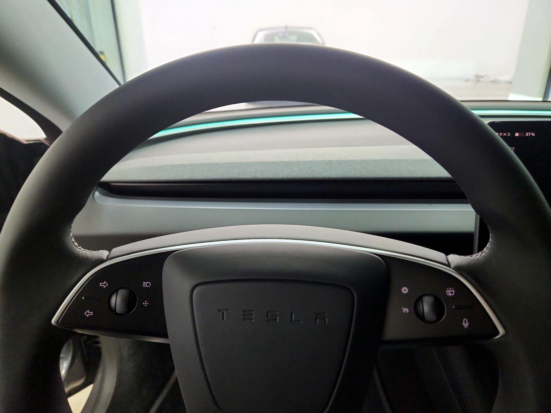 Thumbnail: 2025 Tesla Model 3 - 9