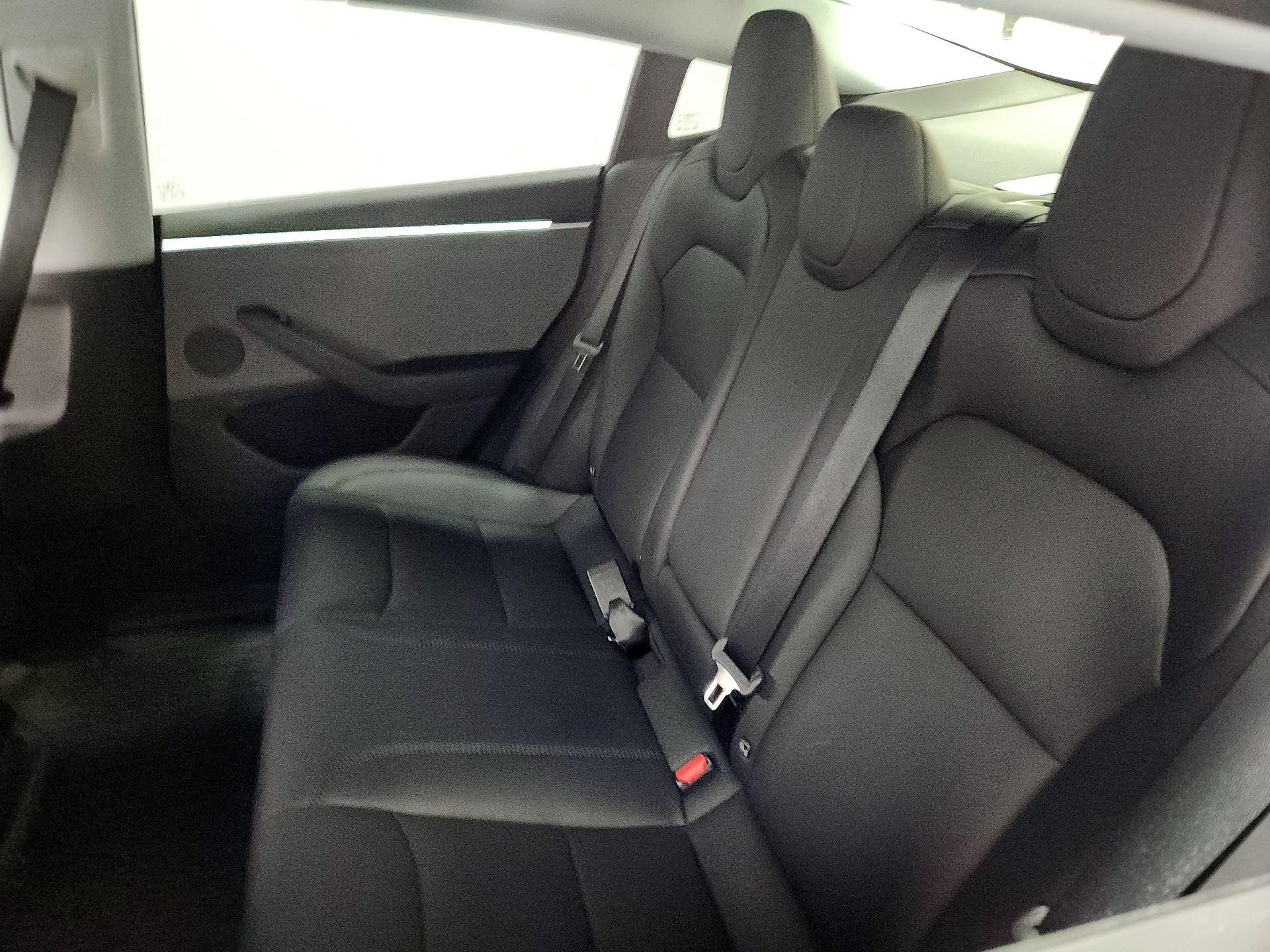 Thumbnail: 2025 Tesla Model 3 - 18