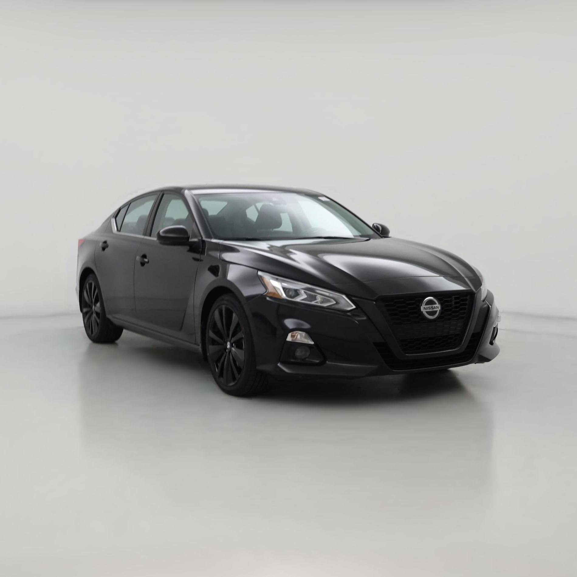 Thumbnail: 2022 Nissan Altima - 1