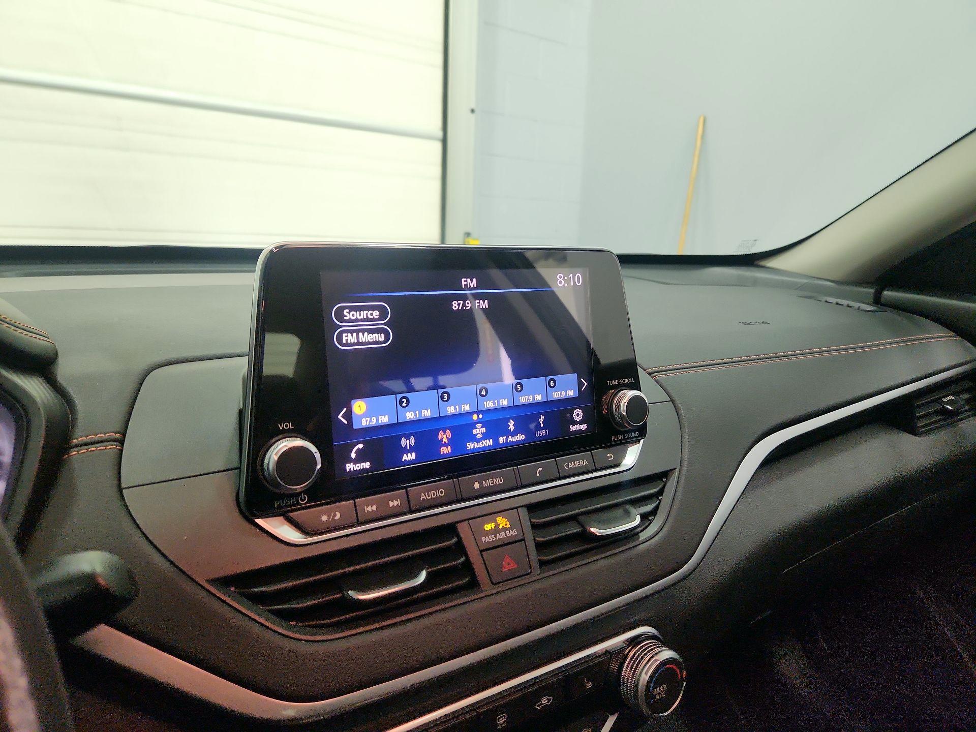 Thumbnail: 2022 Nissan Altima - 15