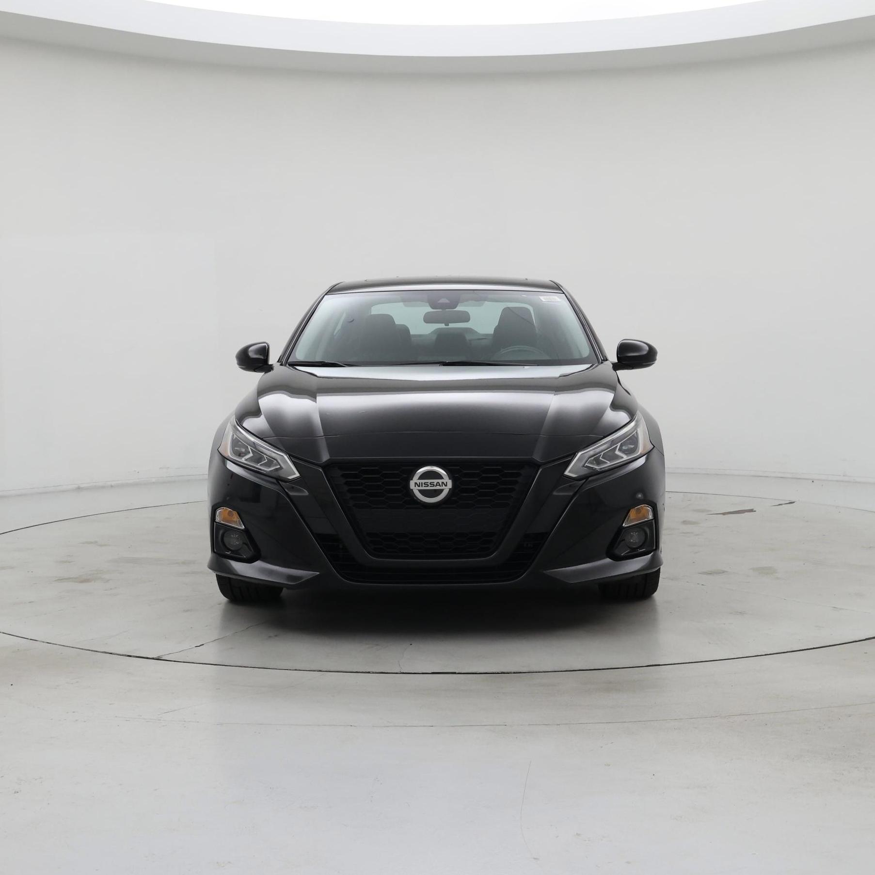 Thumbnail: 2022 Nissan Altima - 5