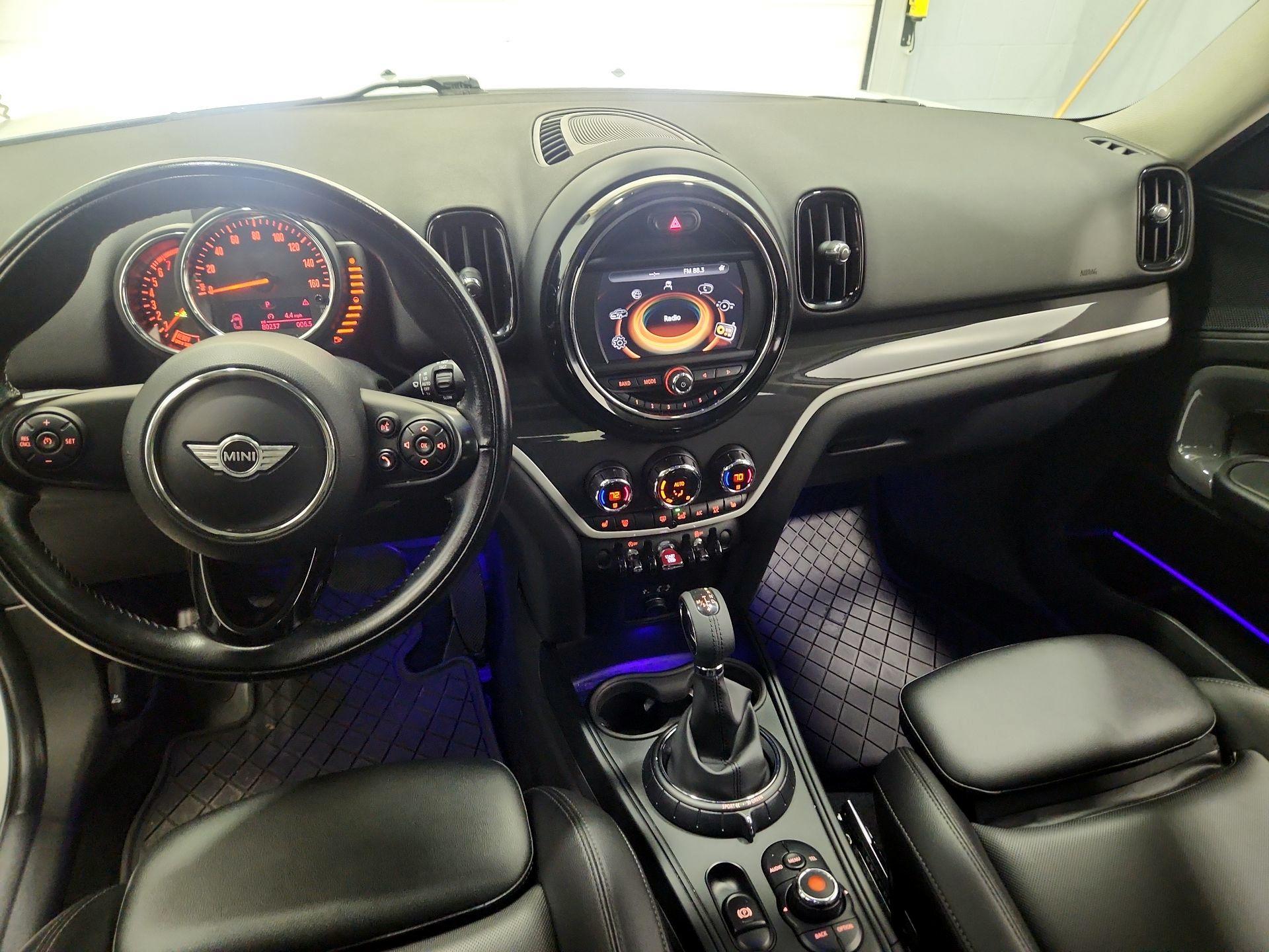 Thumbnail: 2017 MINI Cooper Countryman - 9