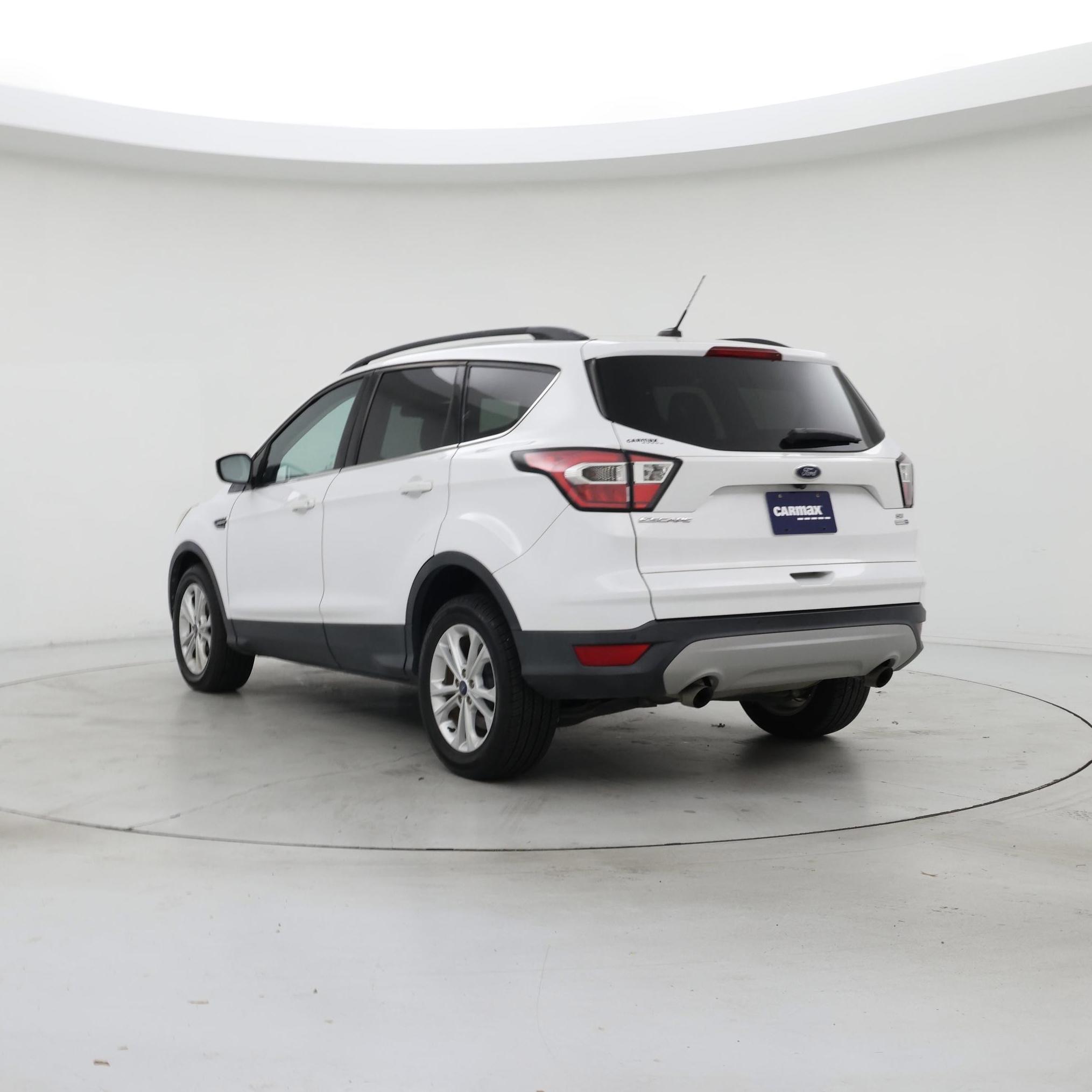 Thumbnail: 2017 Ford Escape - 2