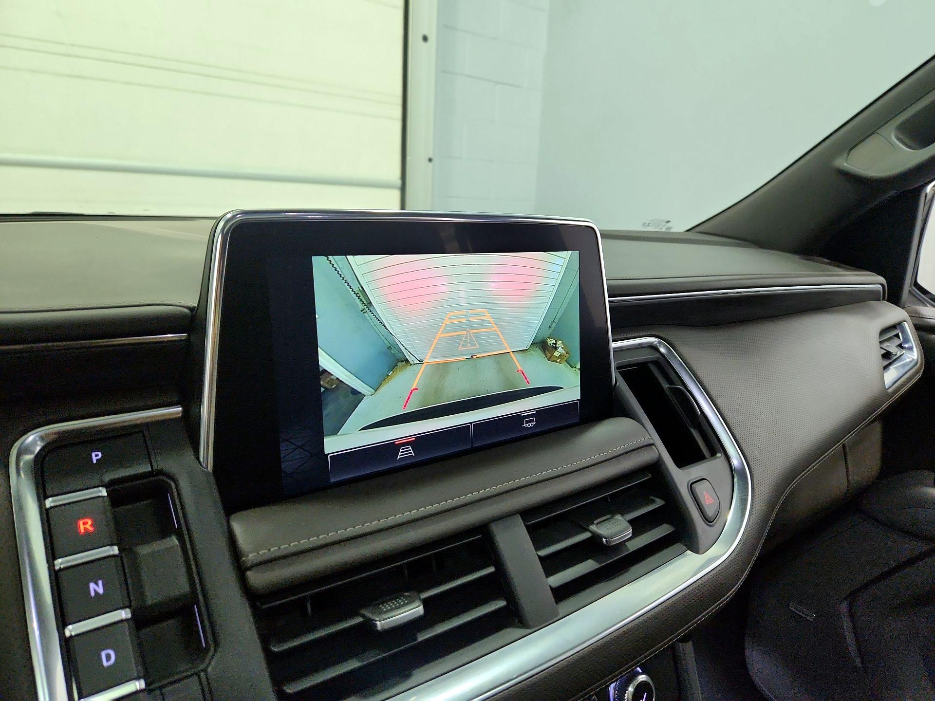 Thumbnail: 2023 GMC Yukon XL - 14