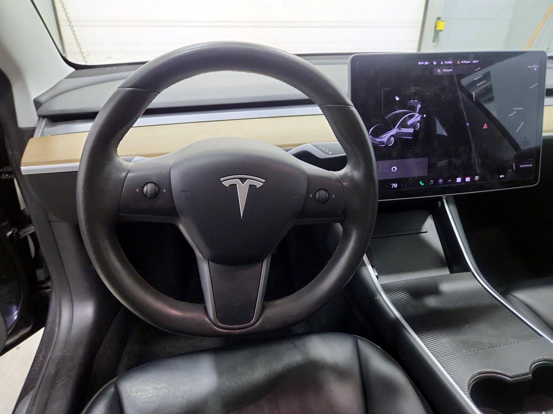 Thumbnail: 2020 Tesla Model 3 - 10