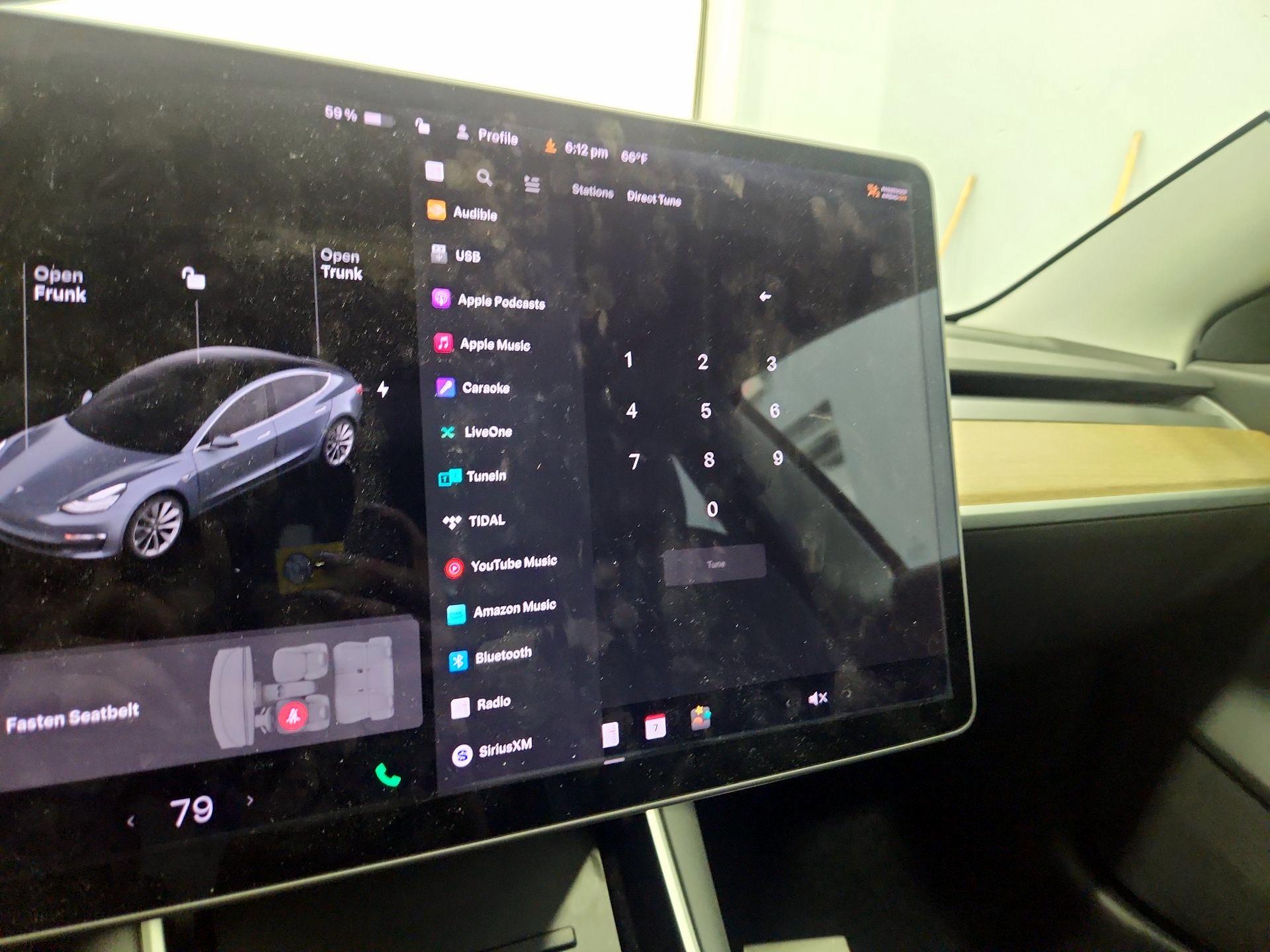 Thumbnail: 2020 Tesla Model 3 - 15