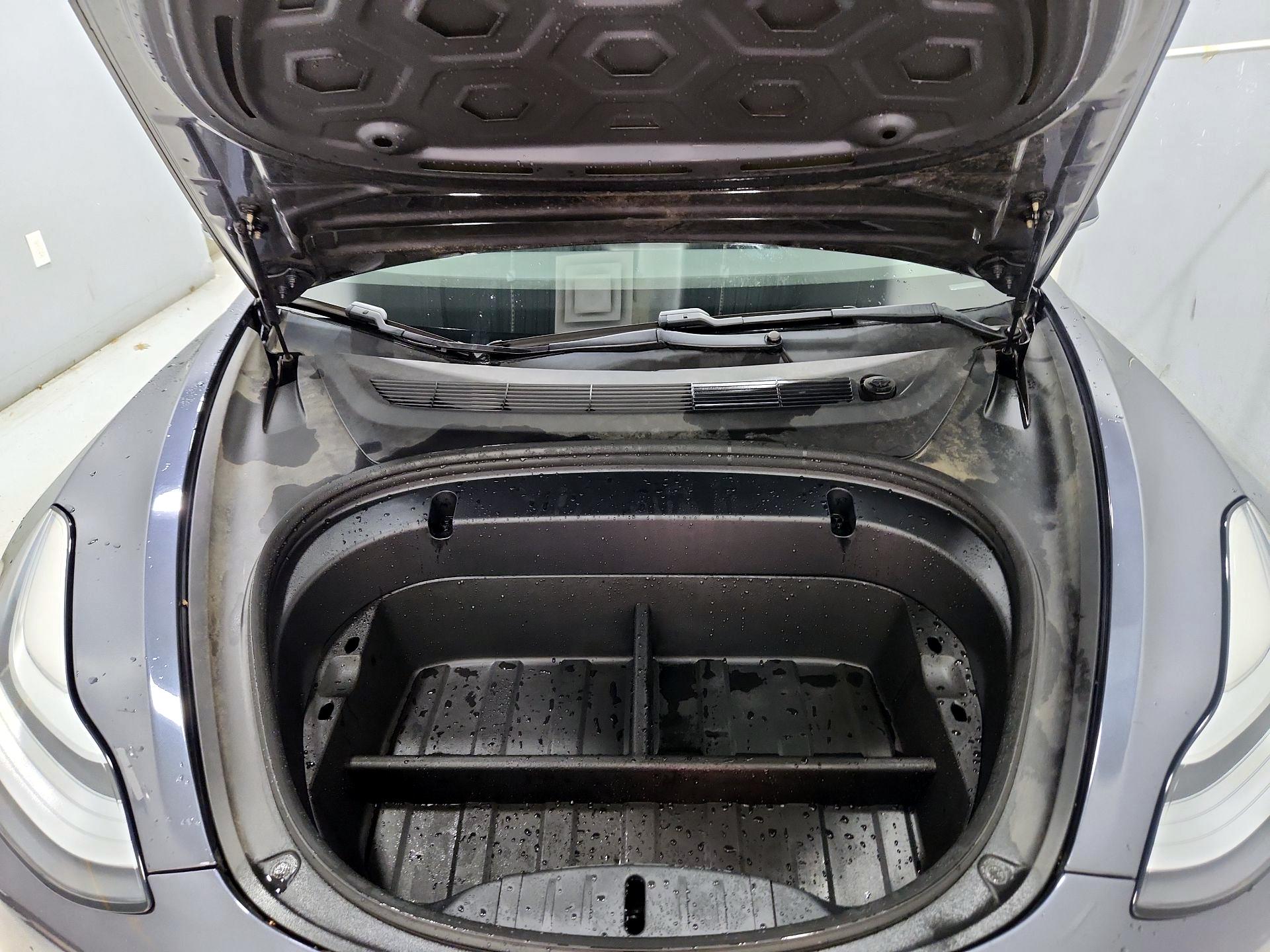 Thumbnail: 2020 Tesla Model 3 - 20