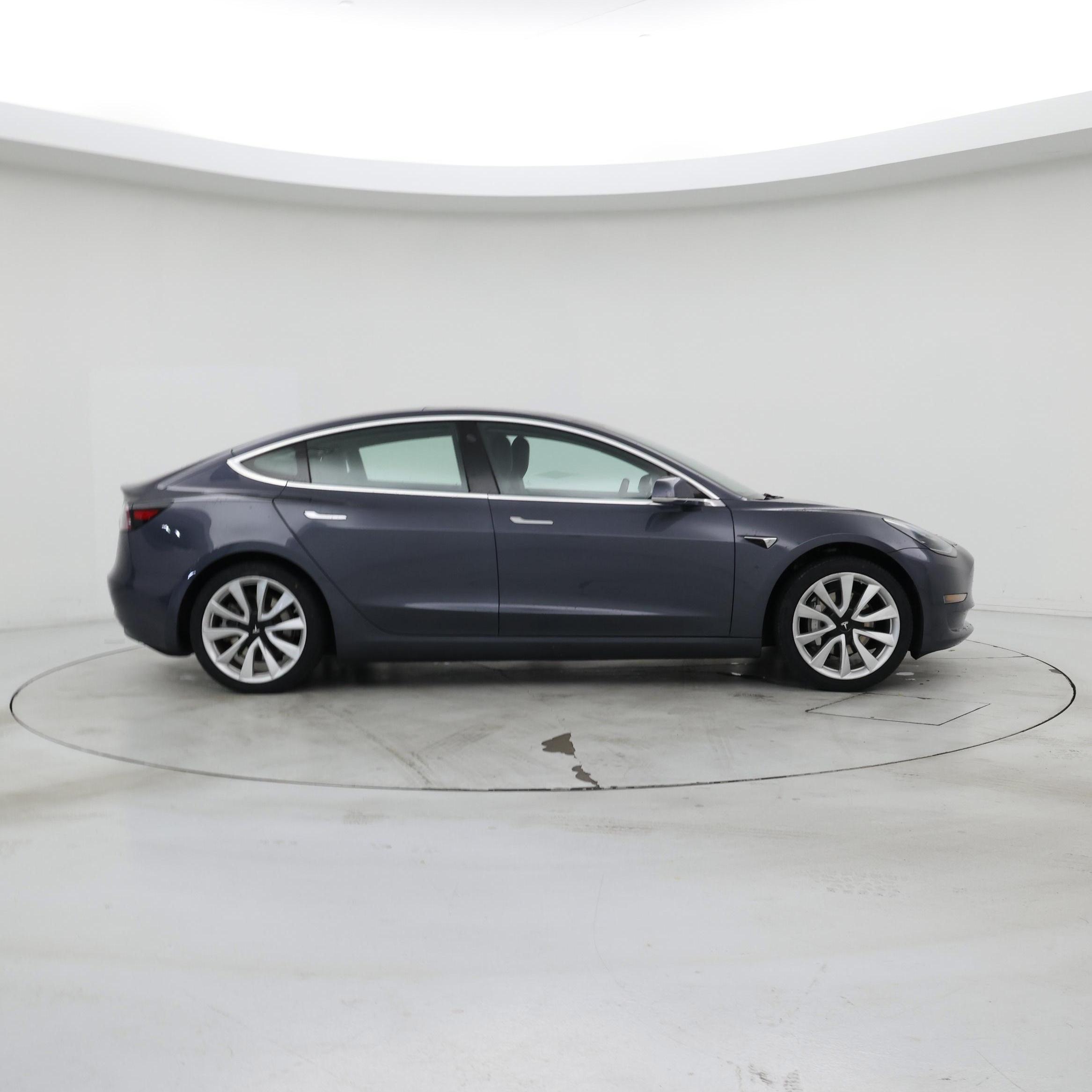 Thumbnail: 2020 Tesla Model 3 - 7