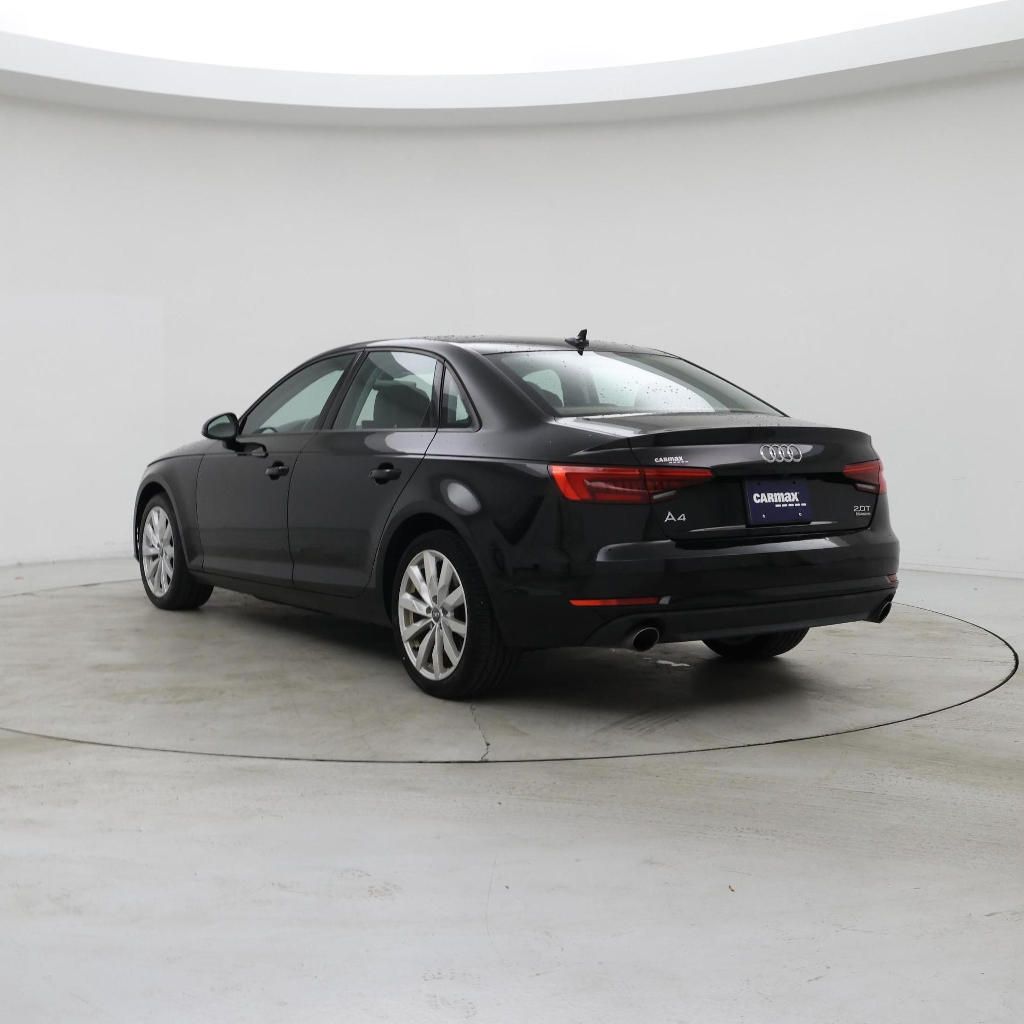 Thumbnail: 2017 Audi A4 - 2