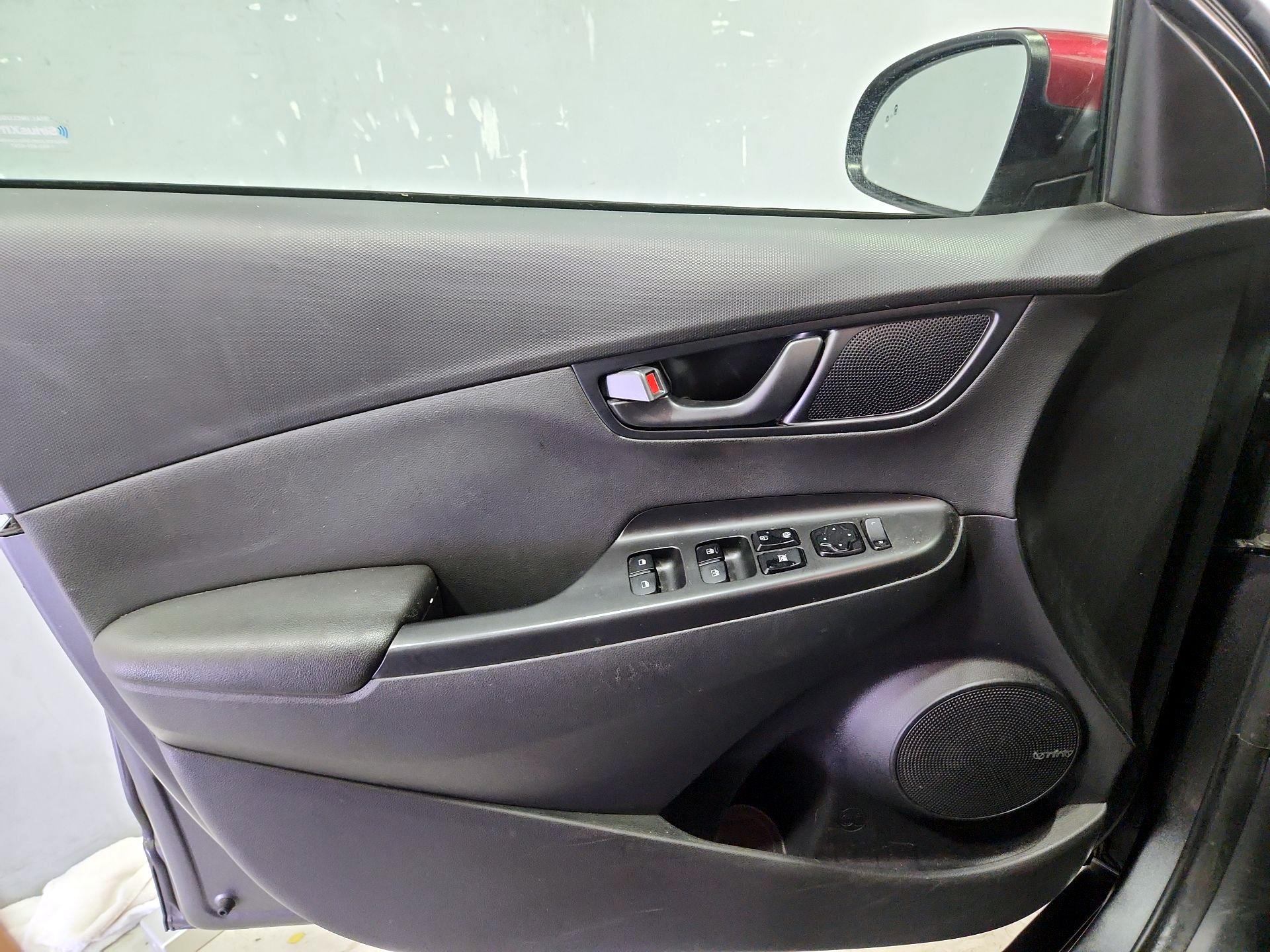 Thumbnail: 2019 Hyundai Kona - 12