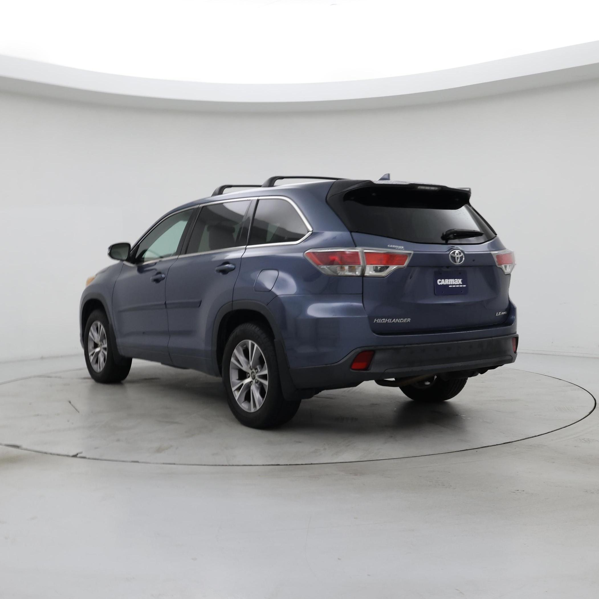 Thumbnail: 2016 Toyota Highlander - 2