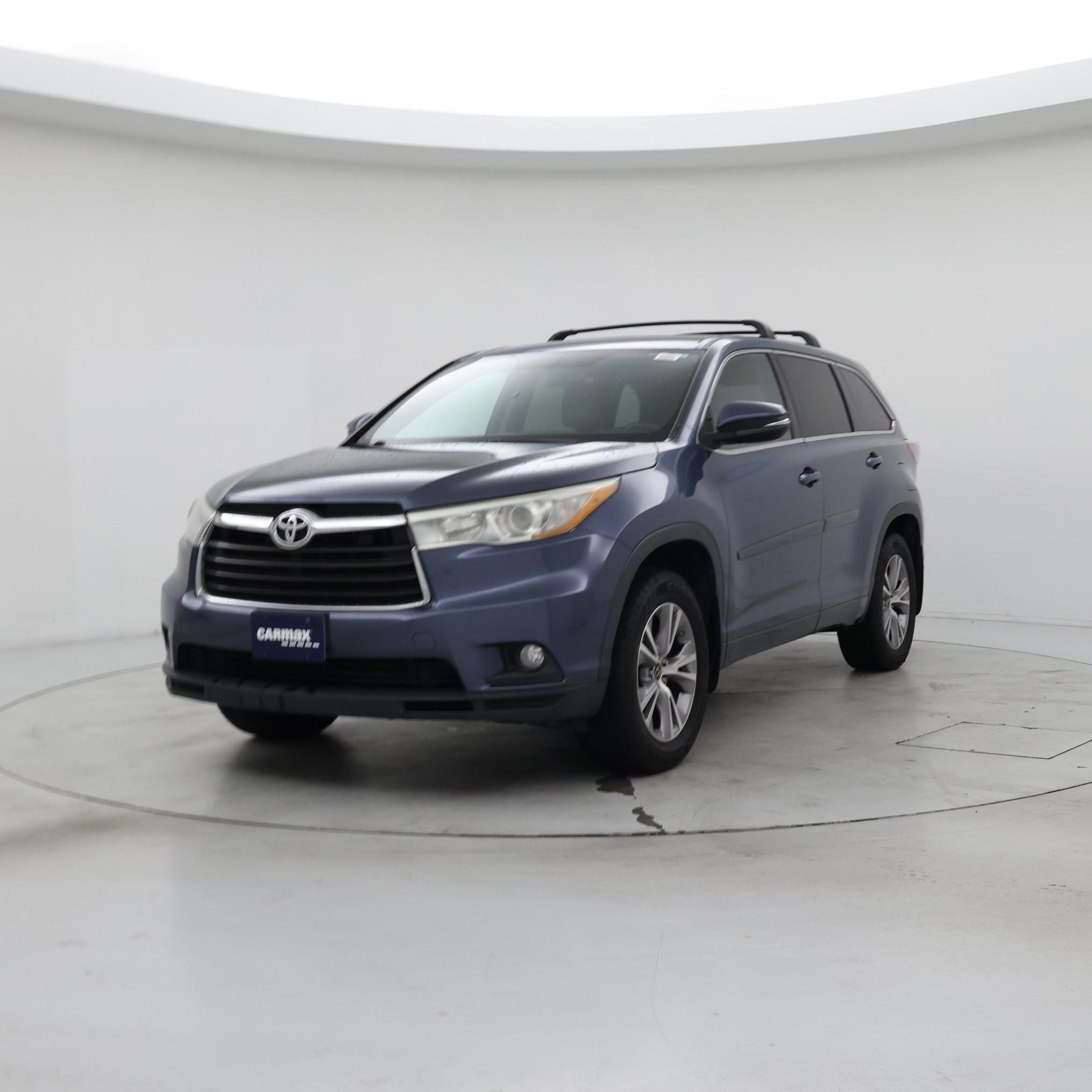Thumbnail: 2016 Toyota Highlander - 4