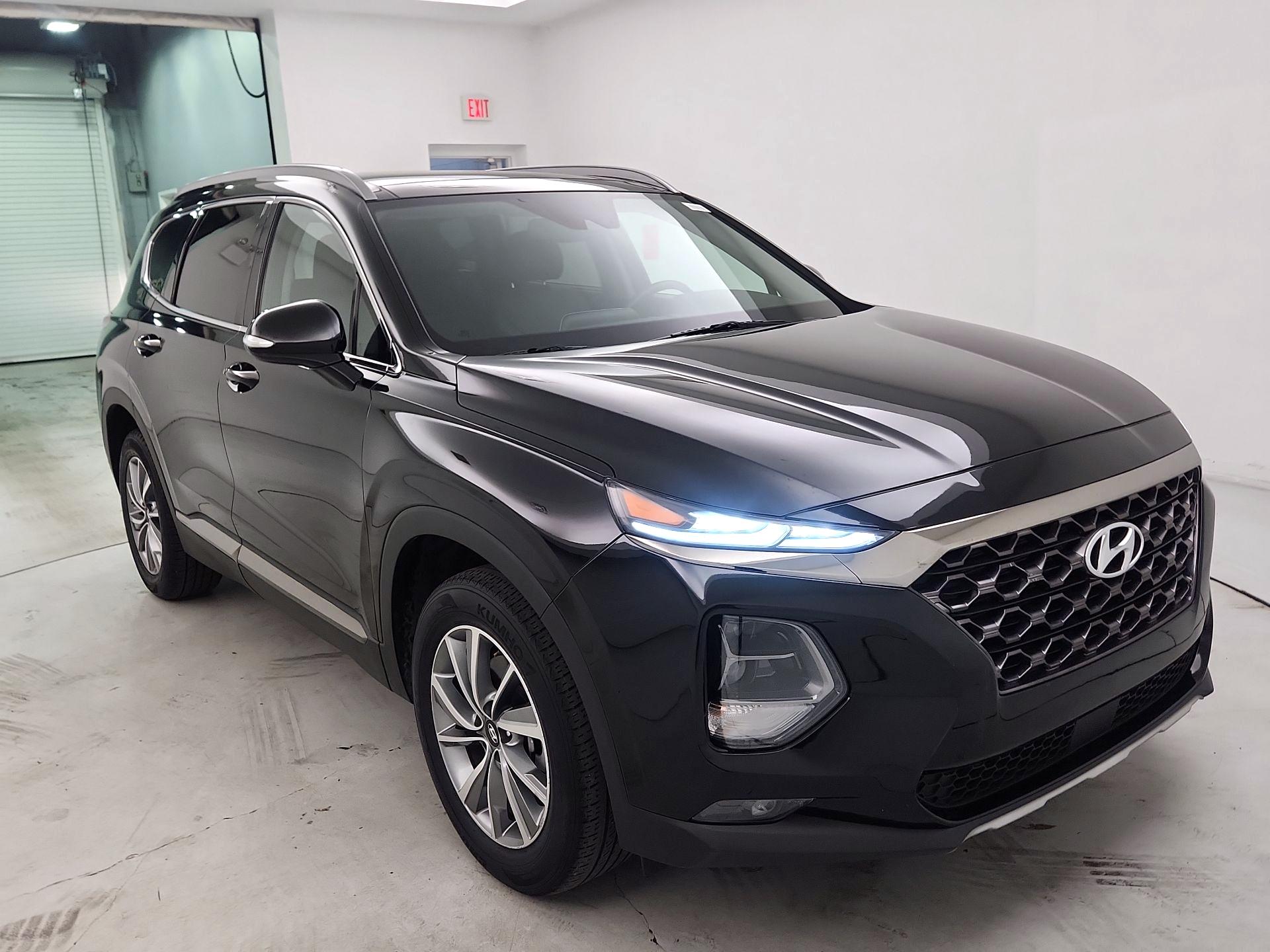 Thumbnail: 2019 Hyundai Santa Fe - 1