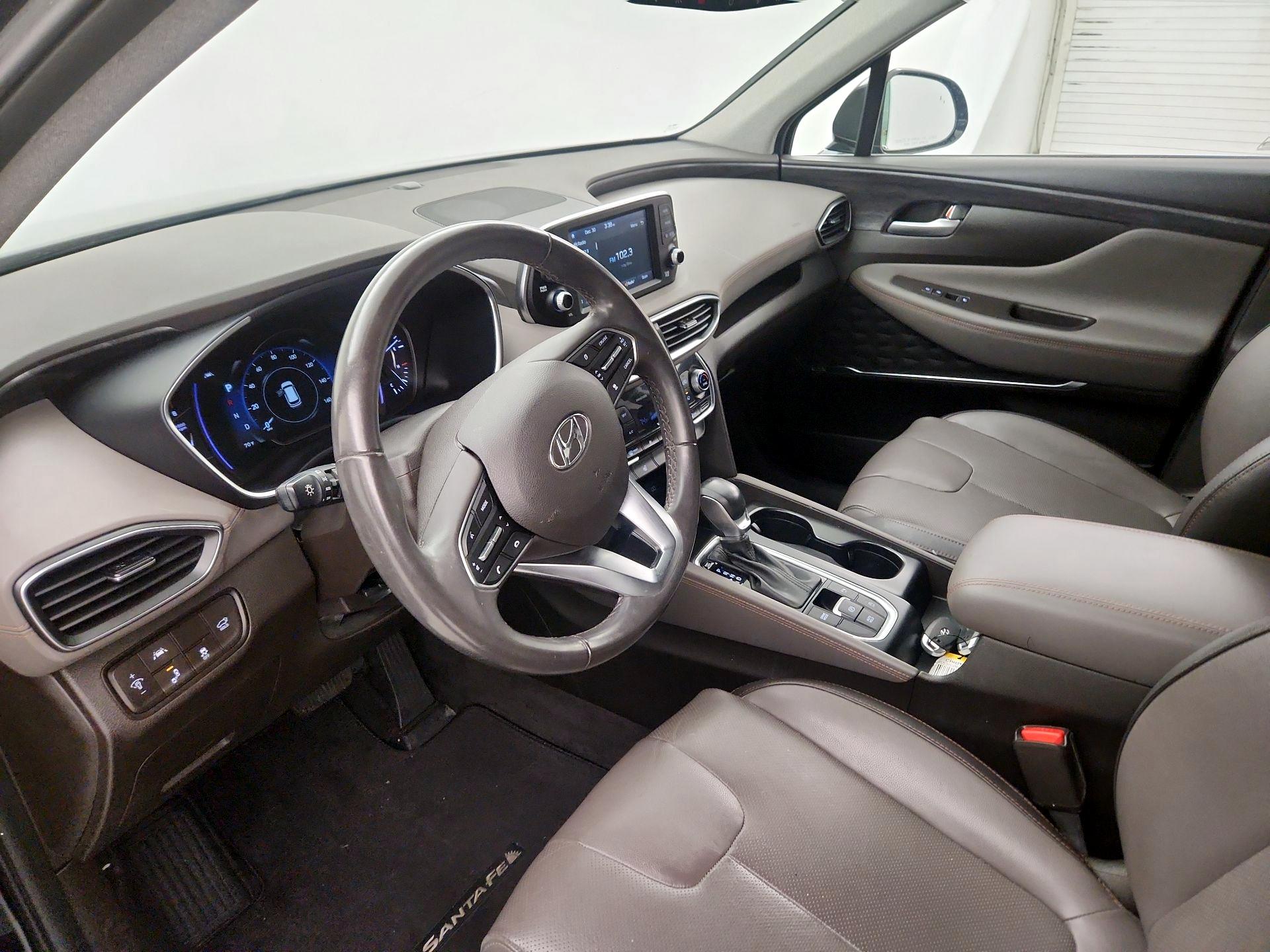 Thumbnail: 2019 Hyundai Santa Fe - 9