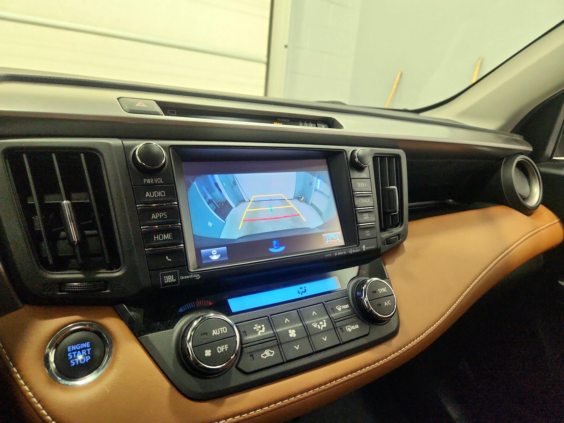 Thumbnail: 2017 Toyota RAV4 - 15