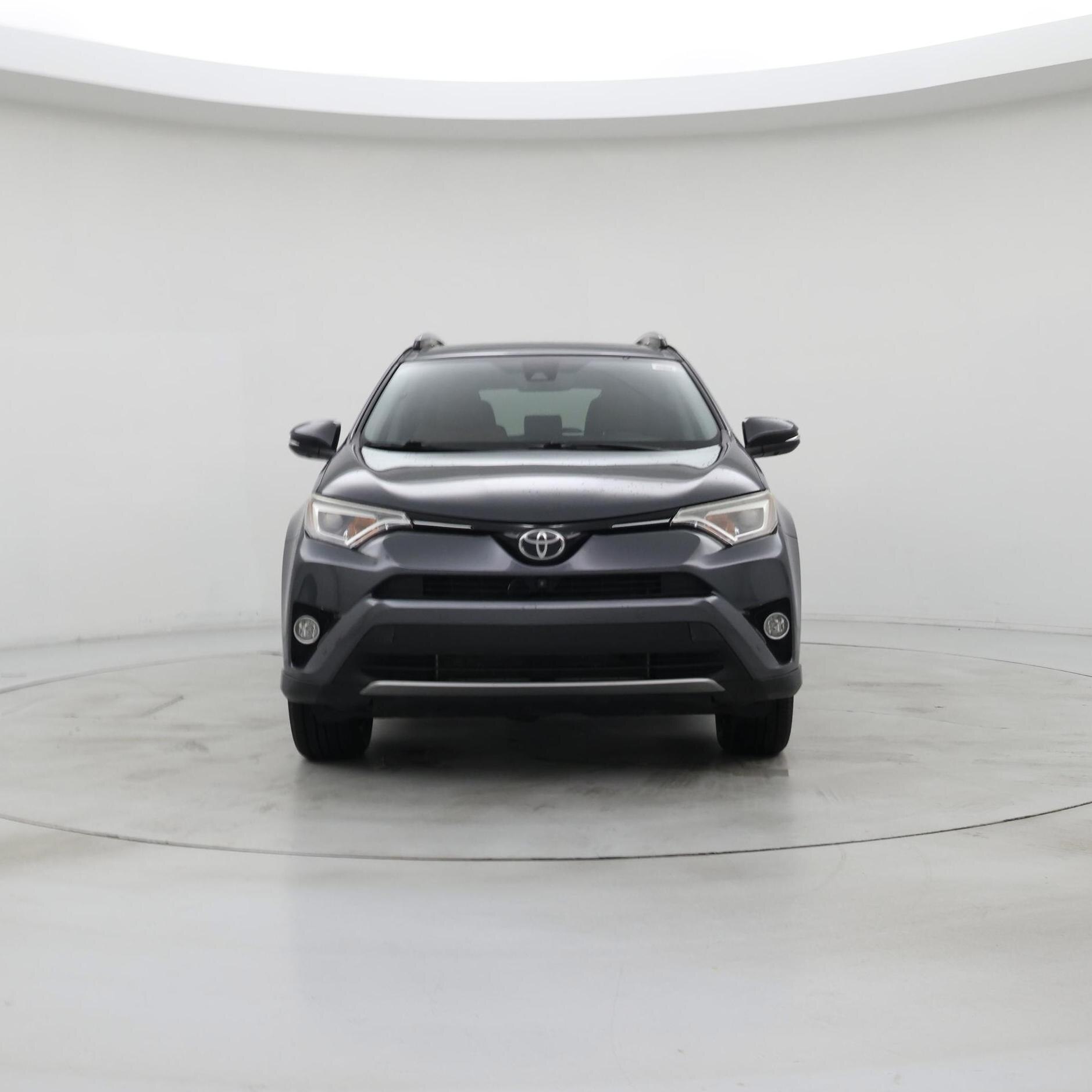 Thumbnail: 2017 Toyota RAV4 - 5