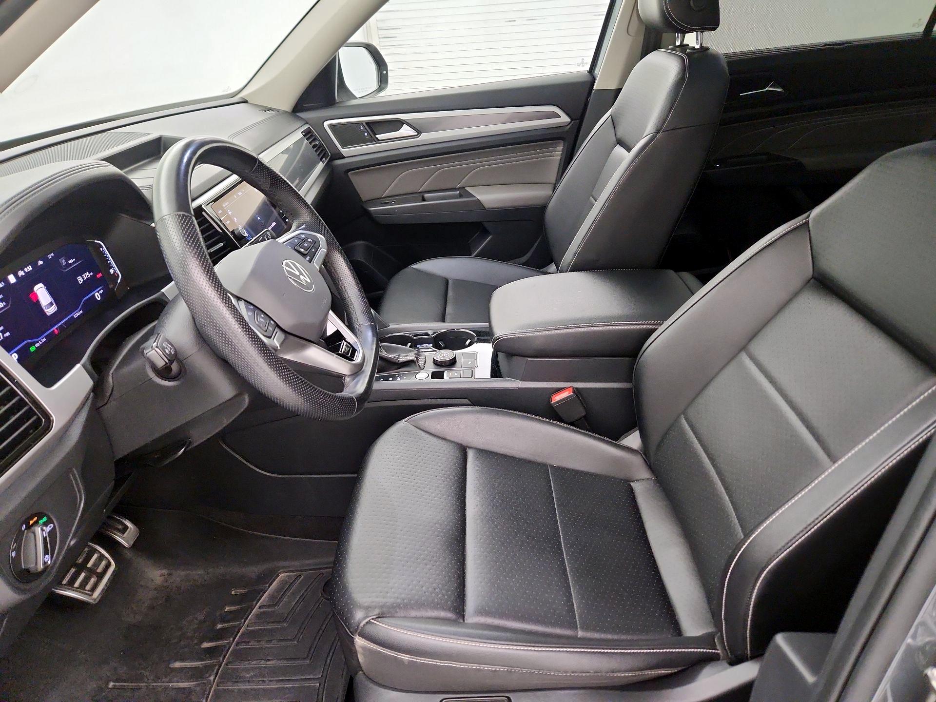Thumbnail: 2022 Volkswagen Atlas - 11