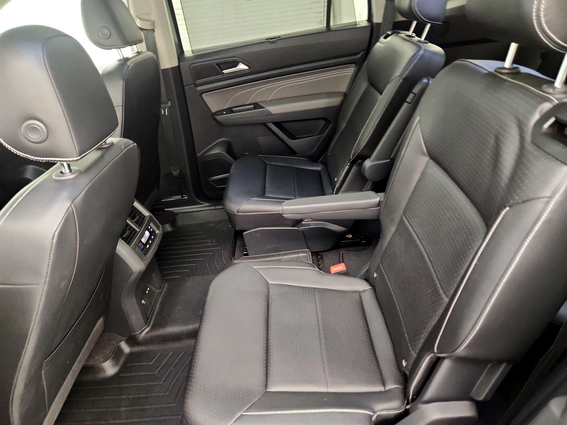 Thumbnail: 2022 Volkswagen Atlas - 20