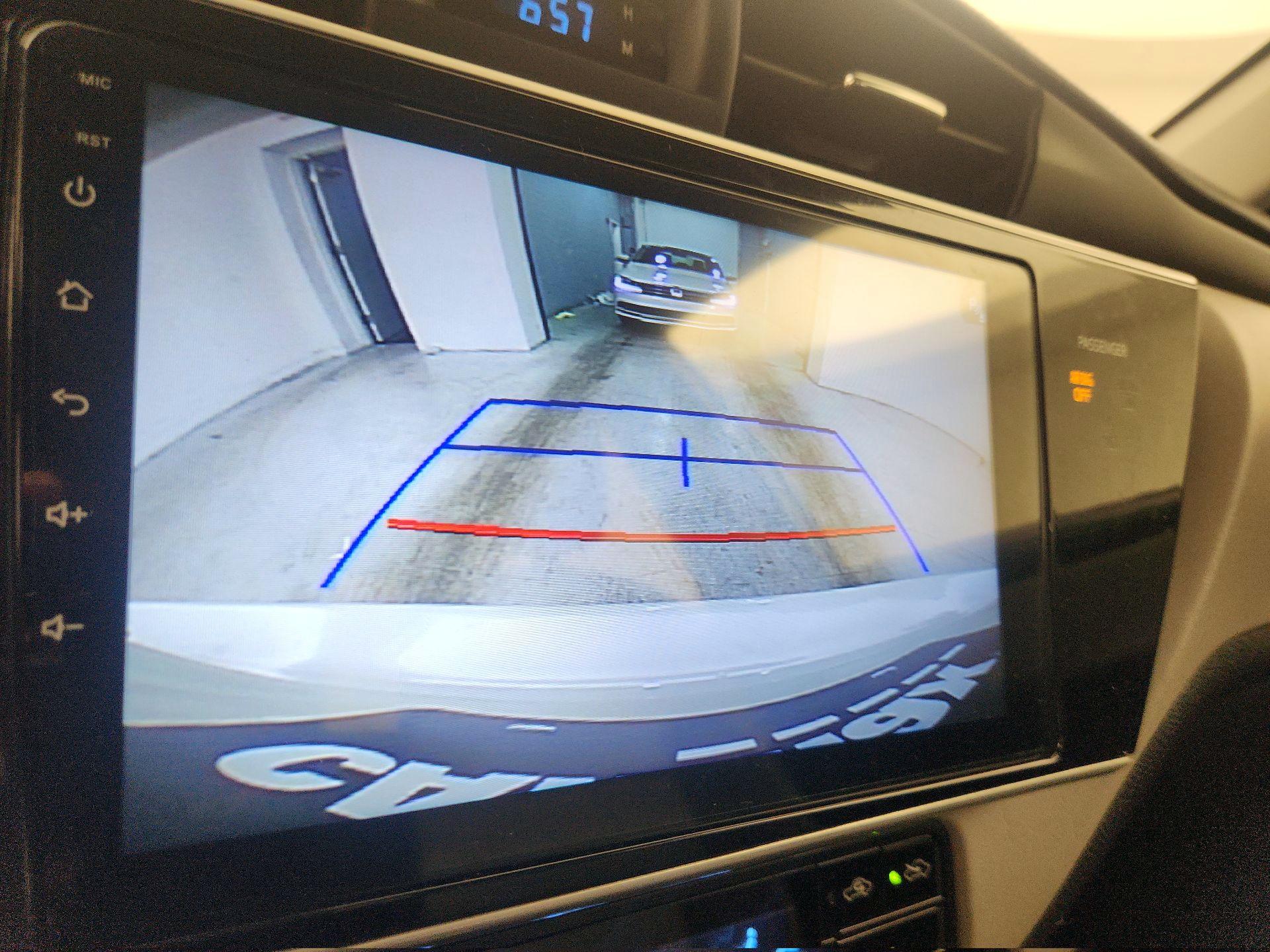 Thumbnail: 2017 Toyota Corolla - 12