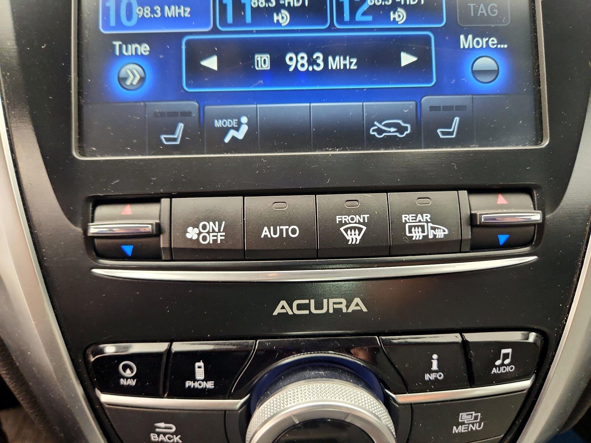 Thumbnail: 2015 Acura TLX - 17