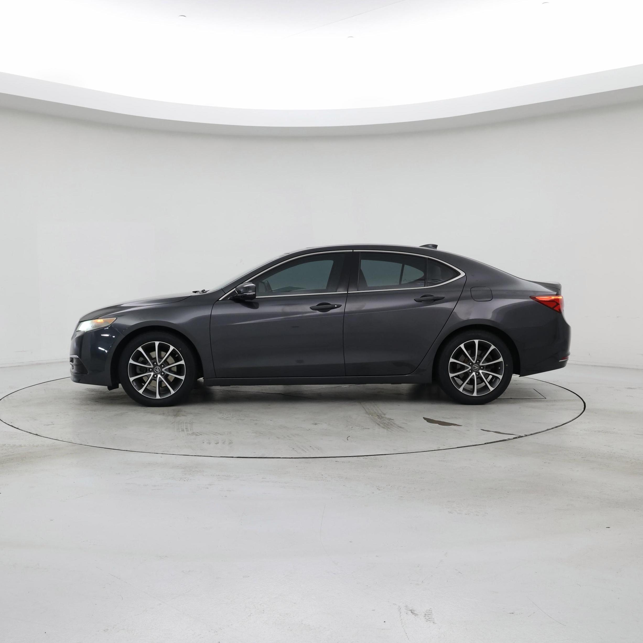 Thumbnail: 2015 Acura TLX - 3