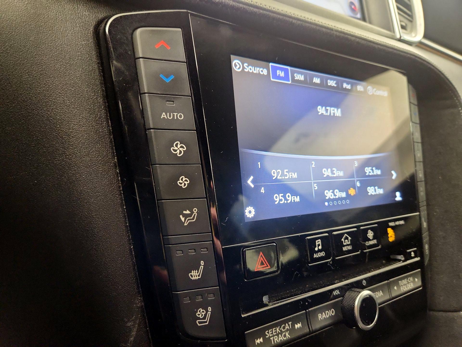 Thumbnail: 2019 INFINITI QX50 - 15