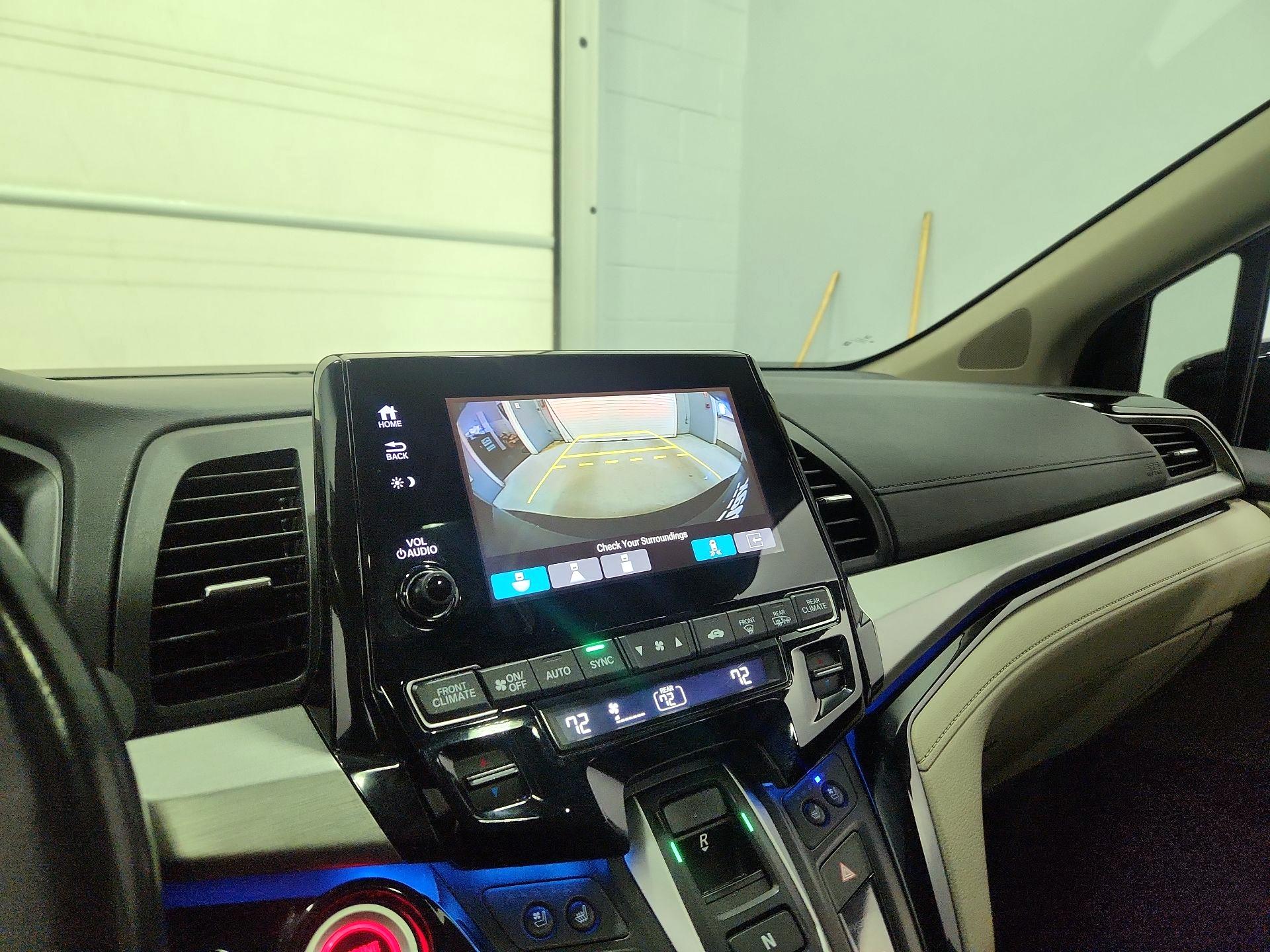 Thumbnail: 2019 Honda Odyssey - 15